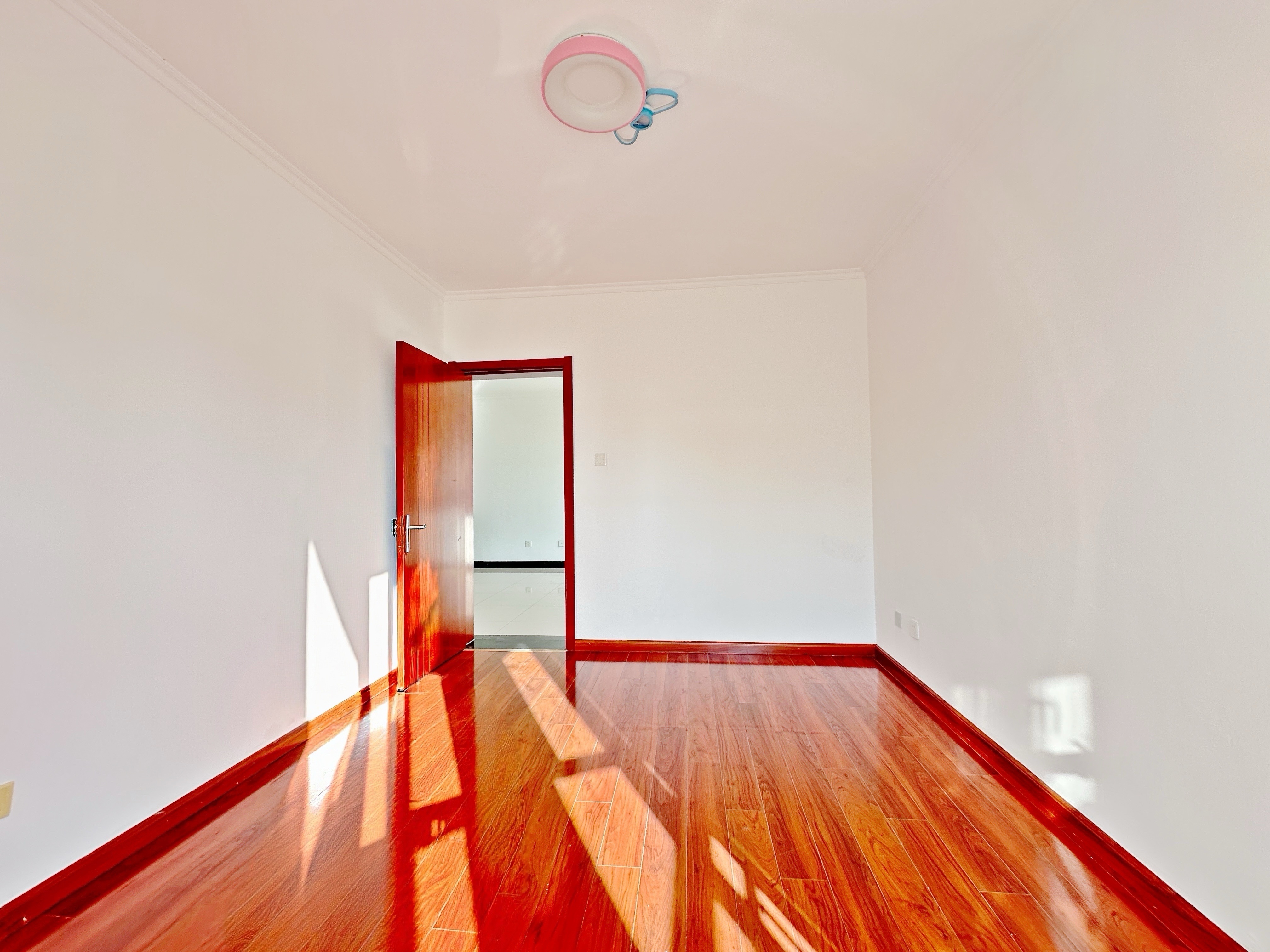 新世界阳光花园