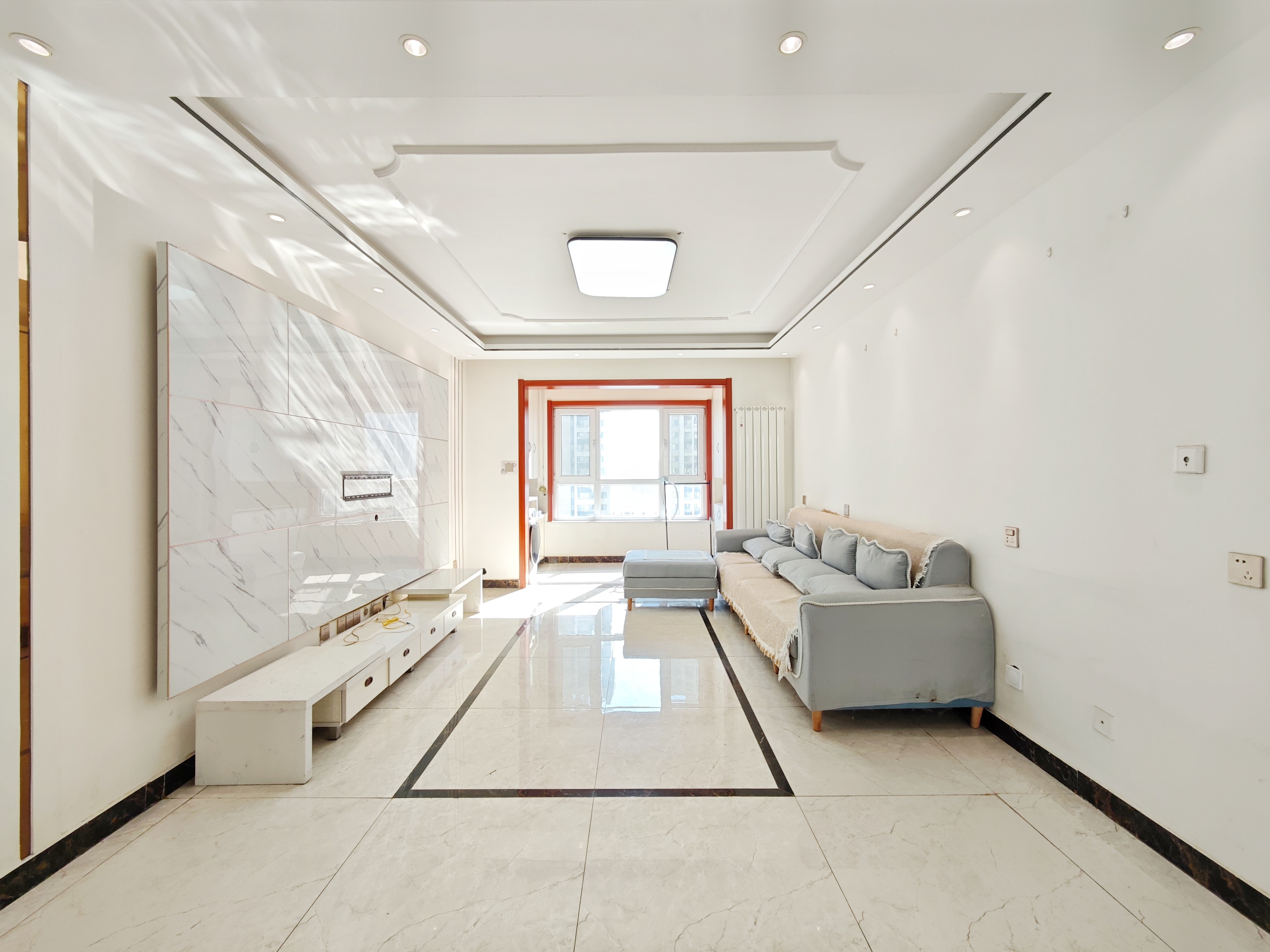 绿地新里香榭丽公馆