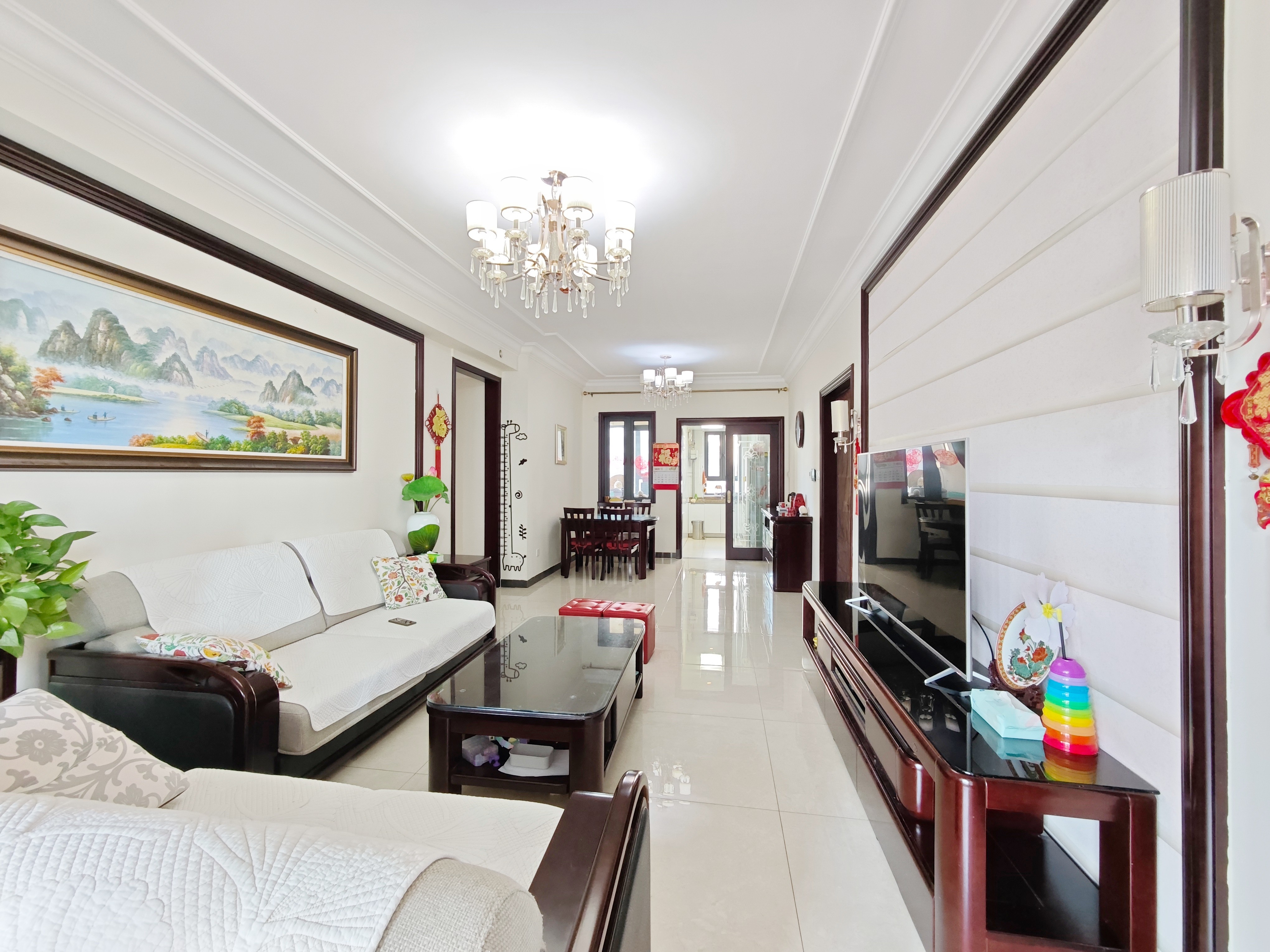  恒大翡翠华庭 南北