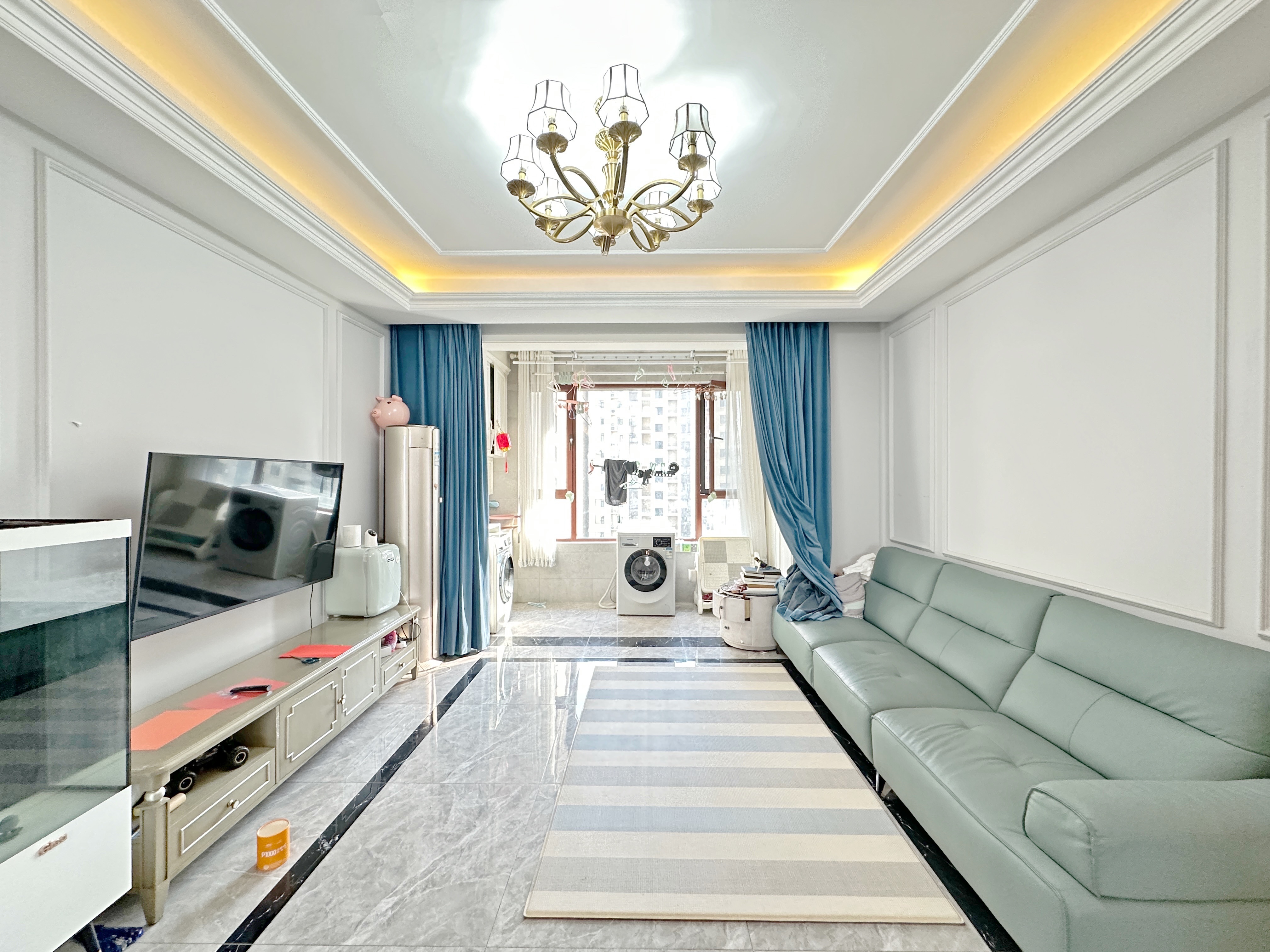  绿地海珀天沅 南北