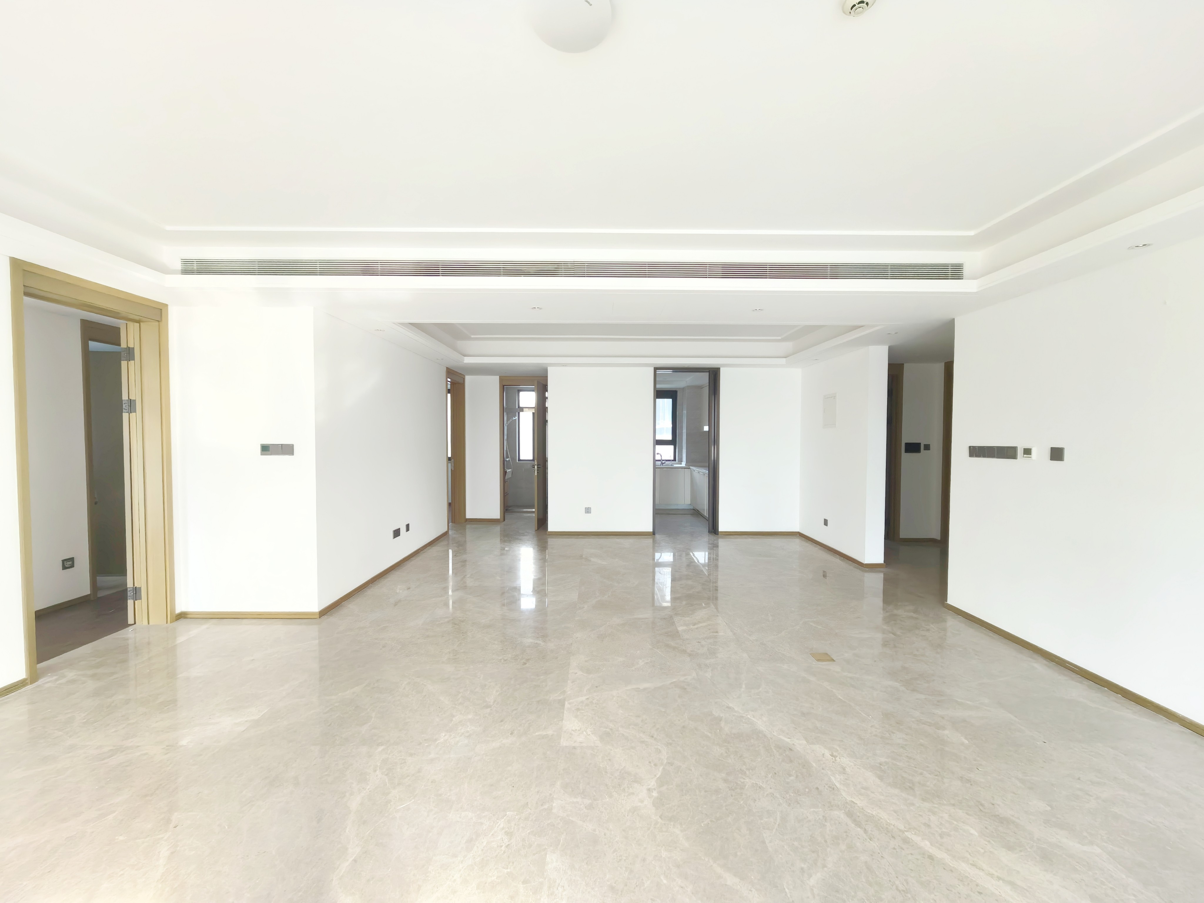  万科大都会 南北