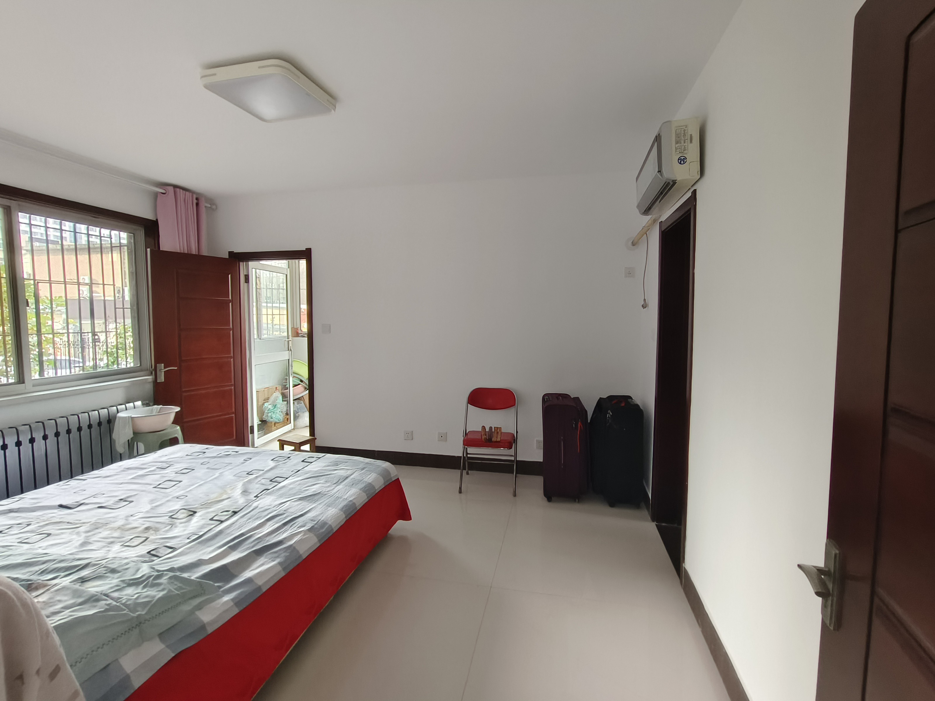 山大南路山大宿舍