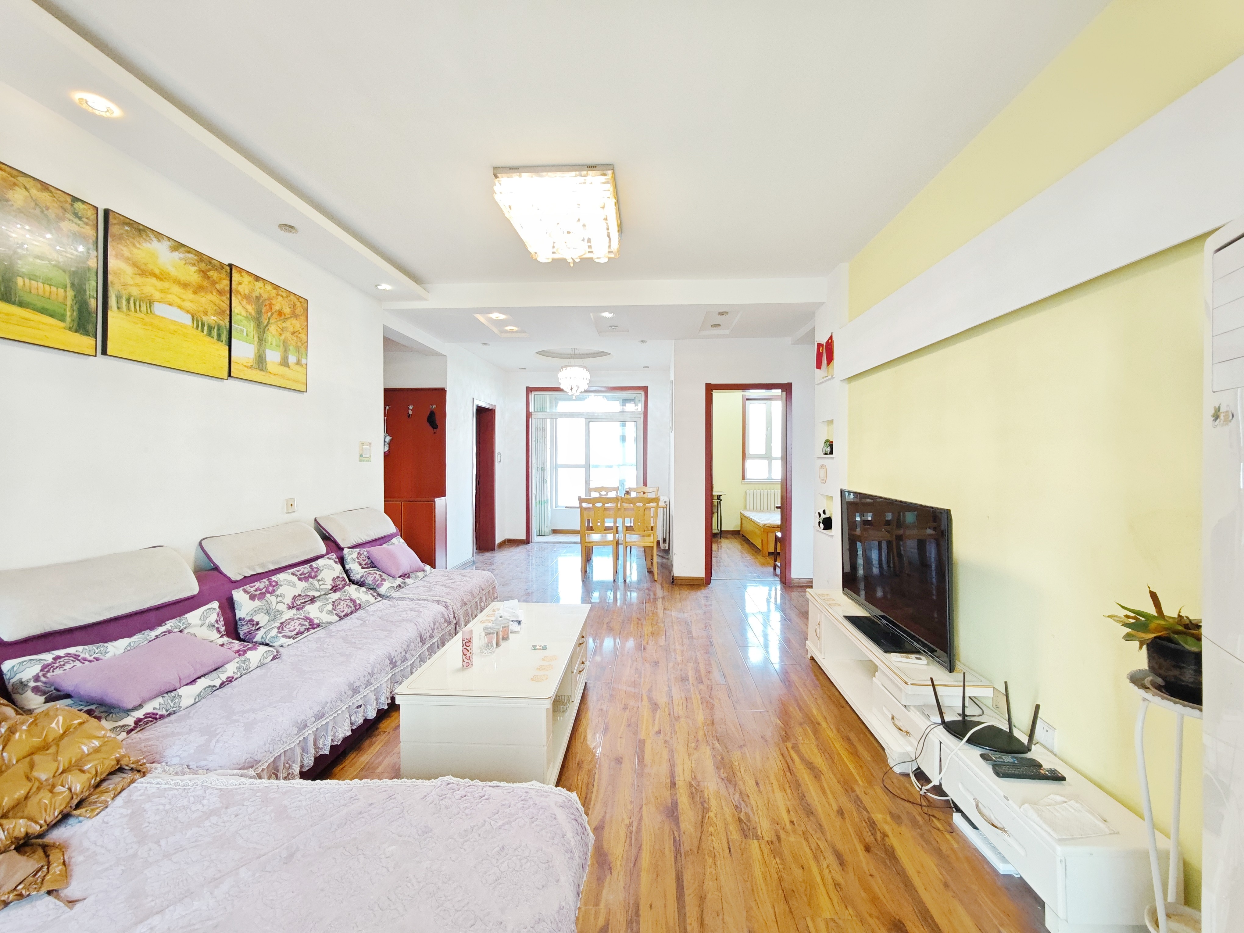  绿地中央广场三区 南北