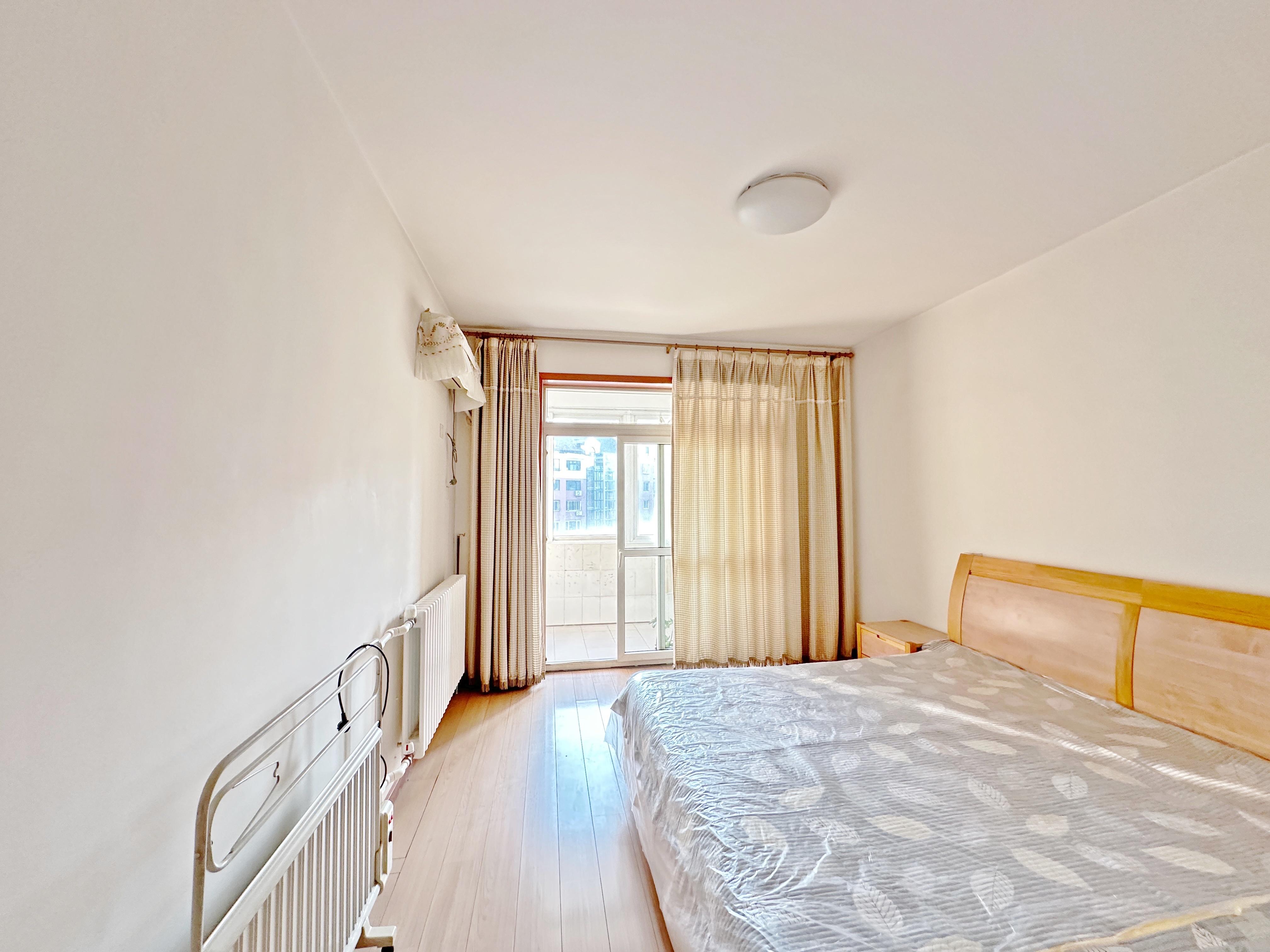 卧龙花园龙盛苑