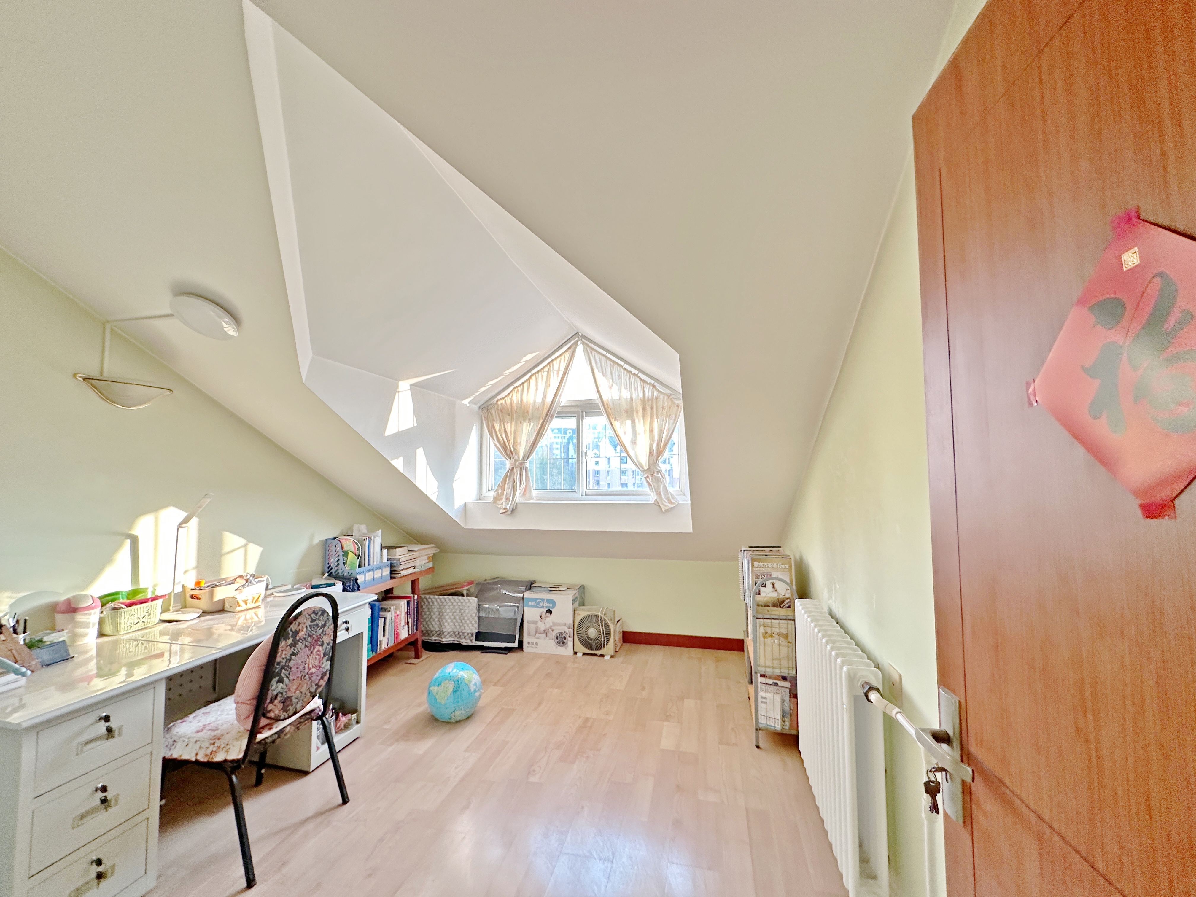 卧龙花园龙盛苑