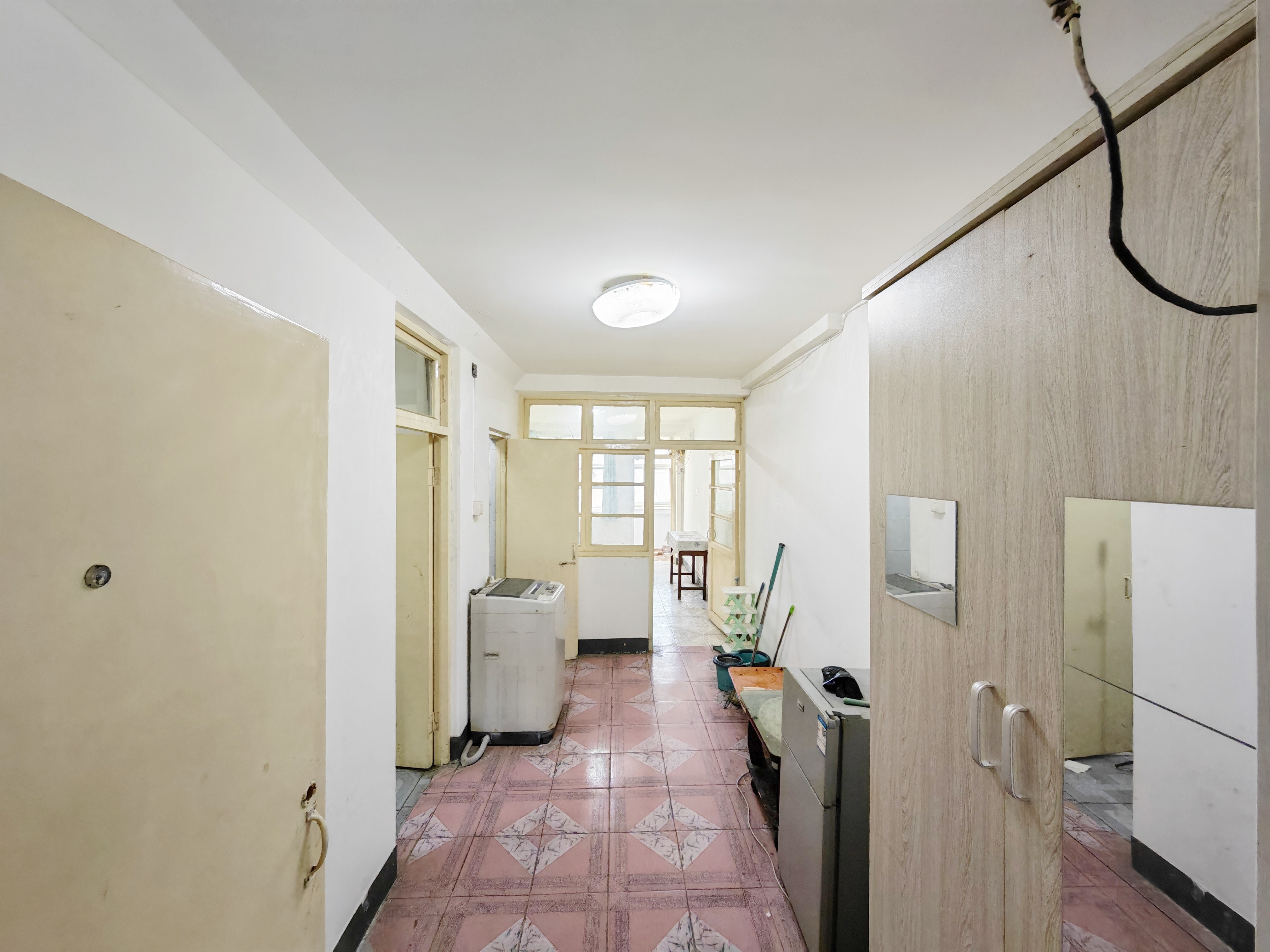  南券门巷小区(趵突泉南路16号) 东西