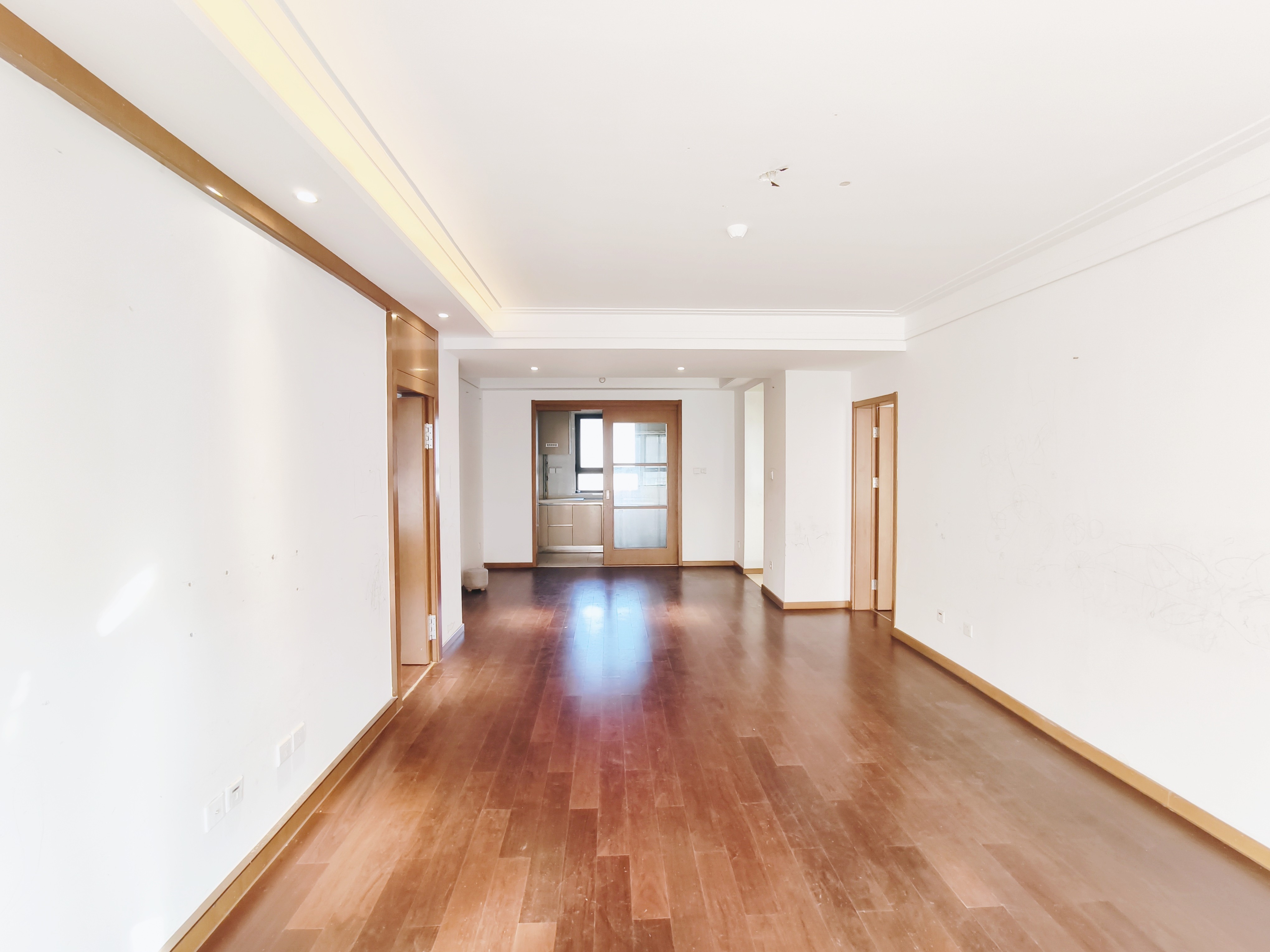  中新锦绣天地 南北