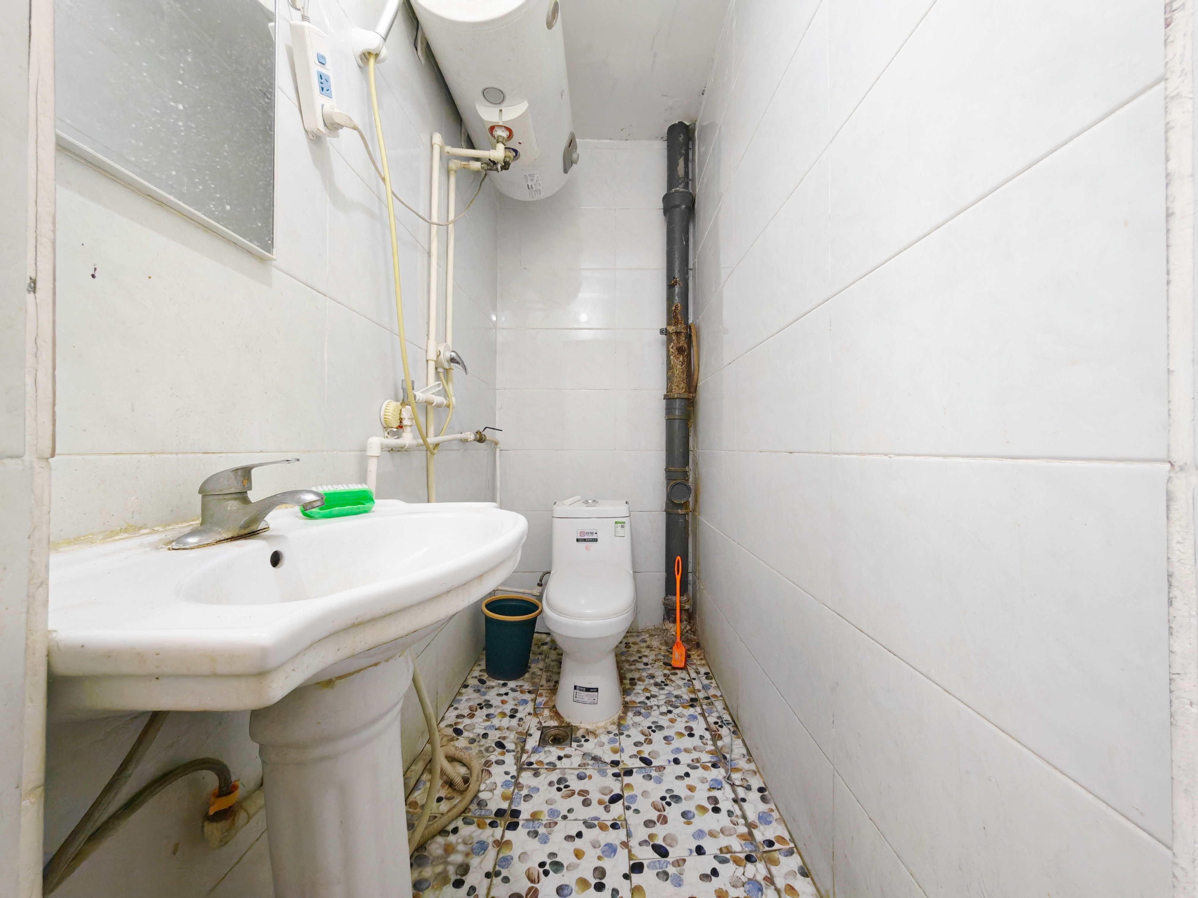 南券门巷小区(趵突泉南路16号)