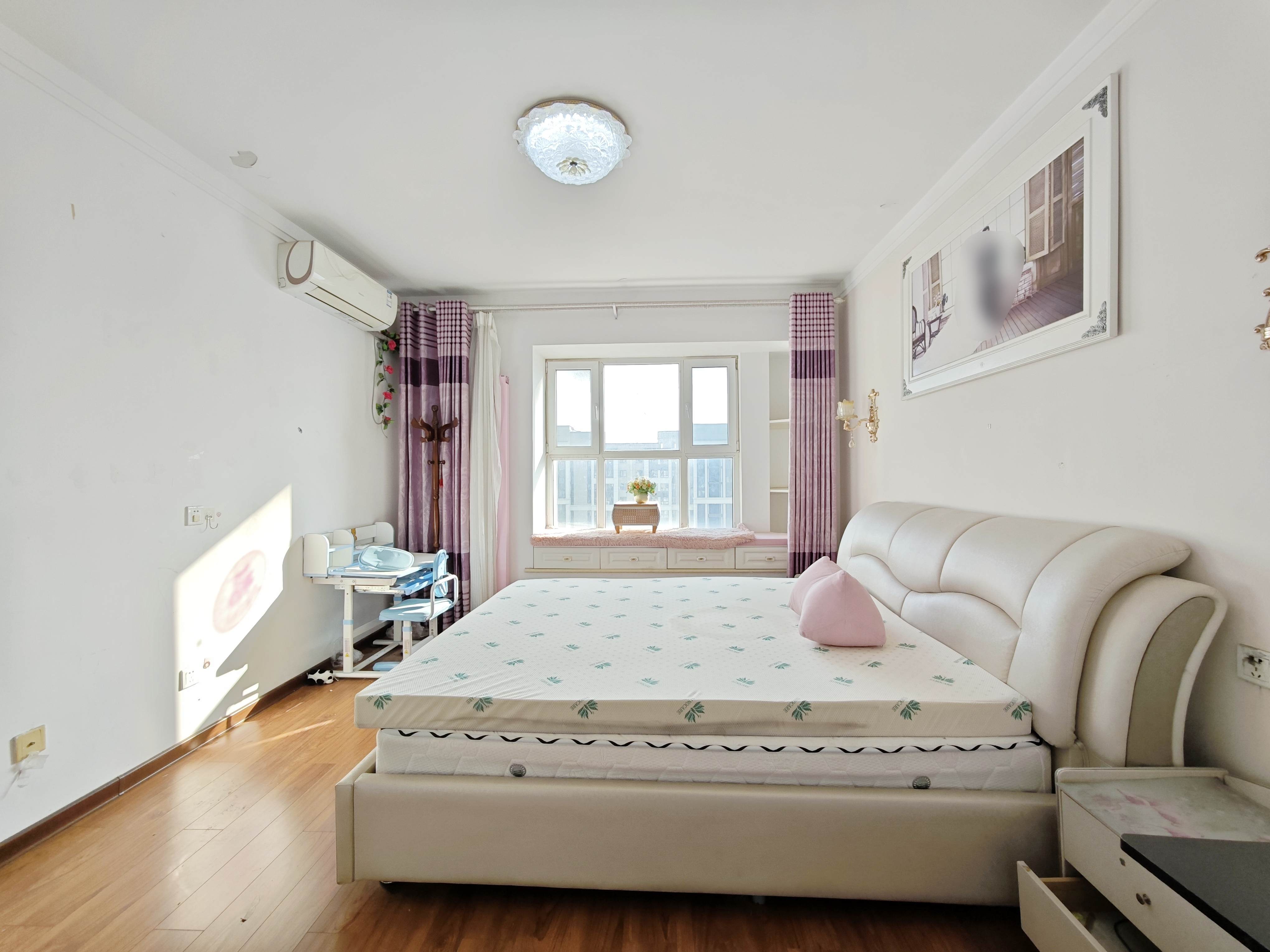 绿地新里香榭丽公馆