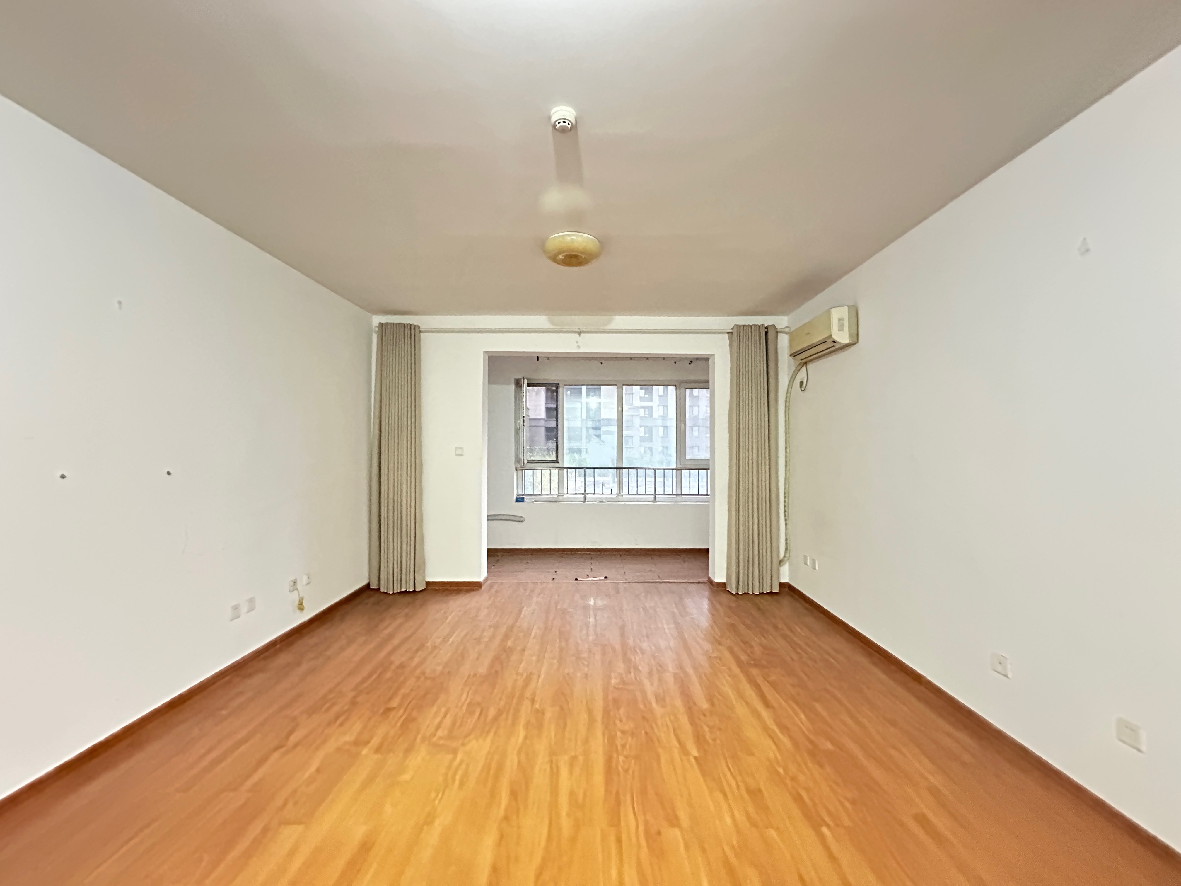  绿地国际城牡丹明都 南北