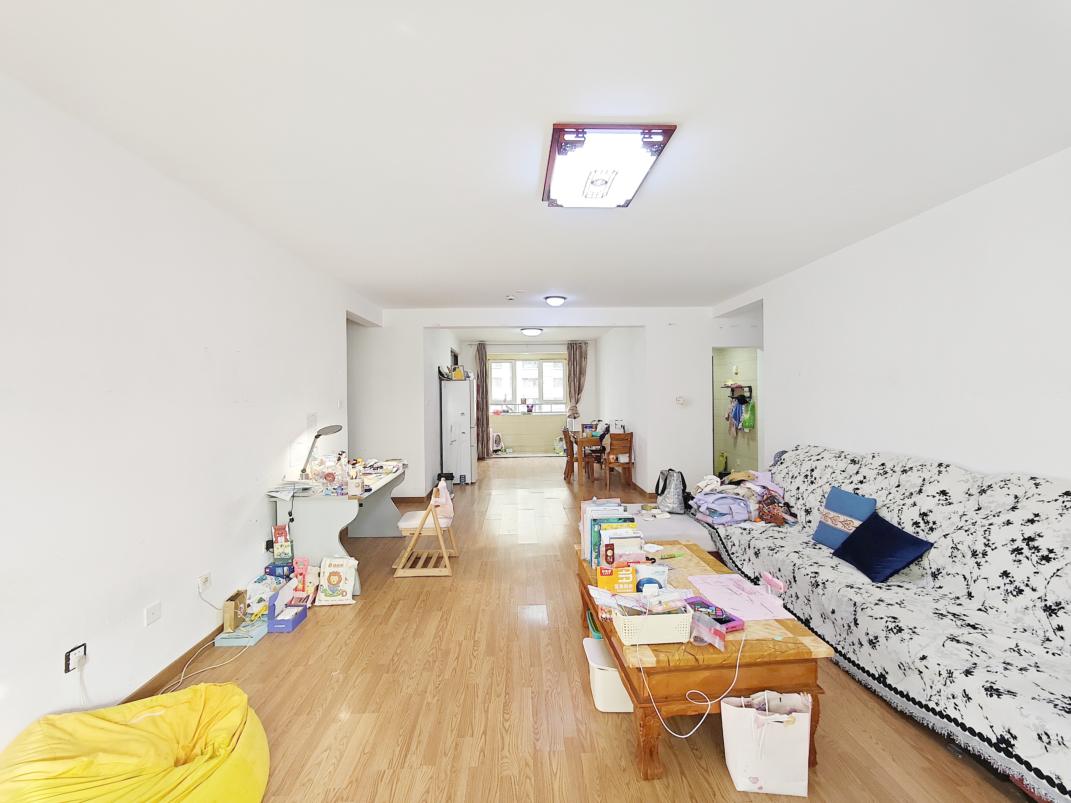  东城逸家逸雅园 南北