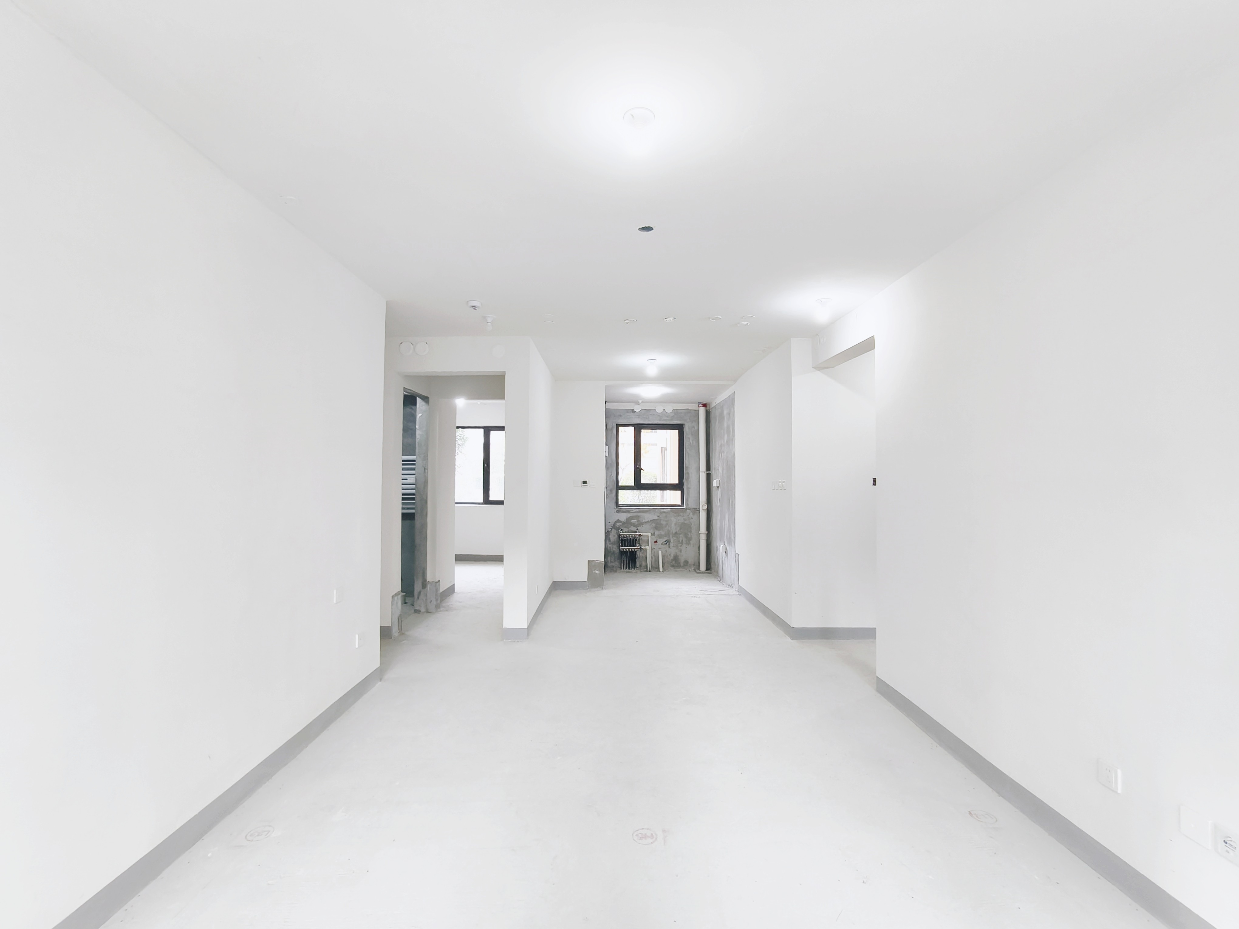  远洋潮起东方A4地块 南北