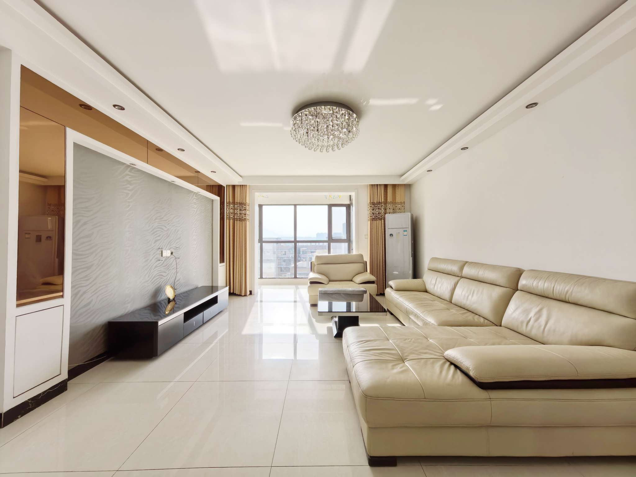  山水泉城北城 南