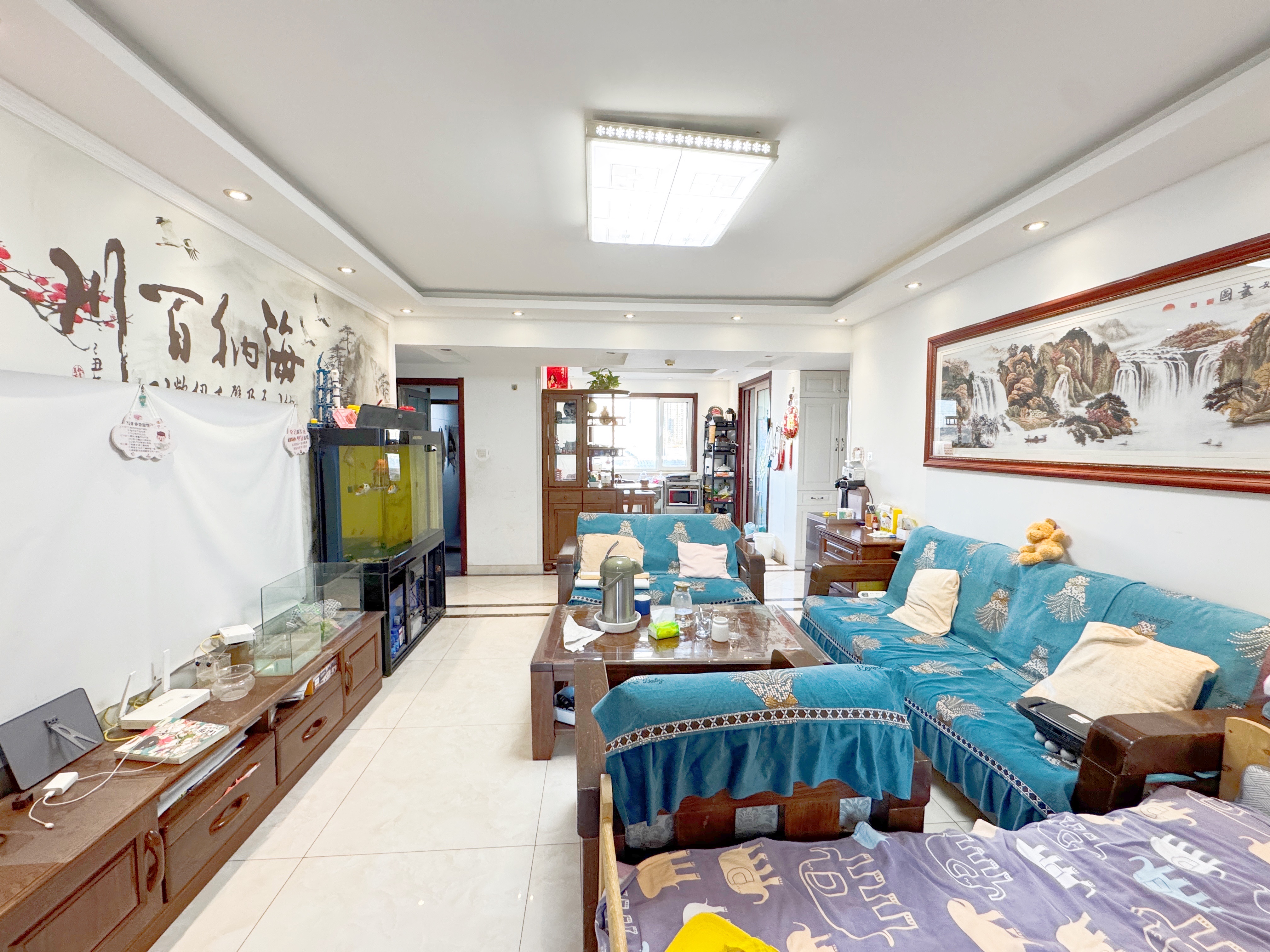  荣盛花语馨苑 南