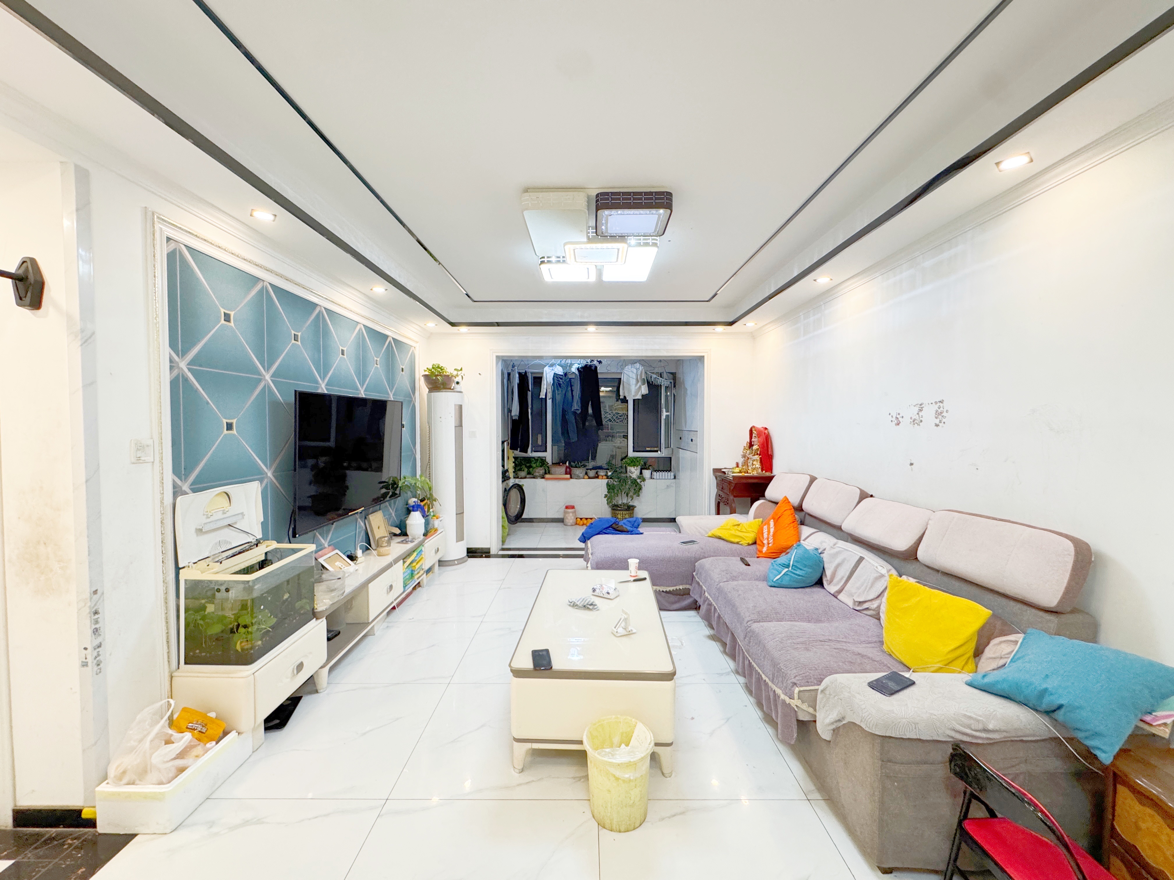  荣盛花语馨苑 南北