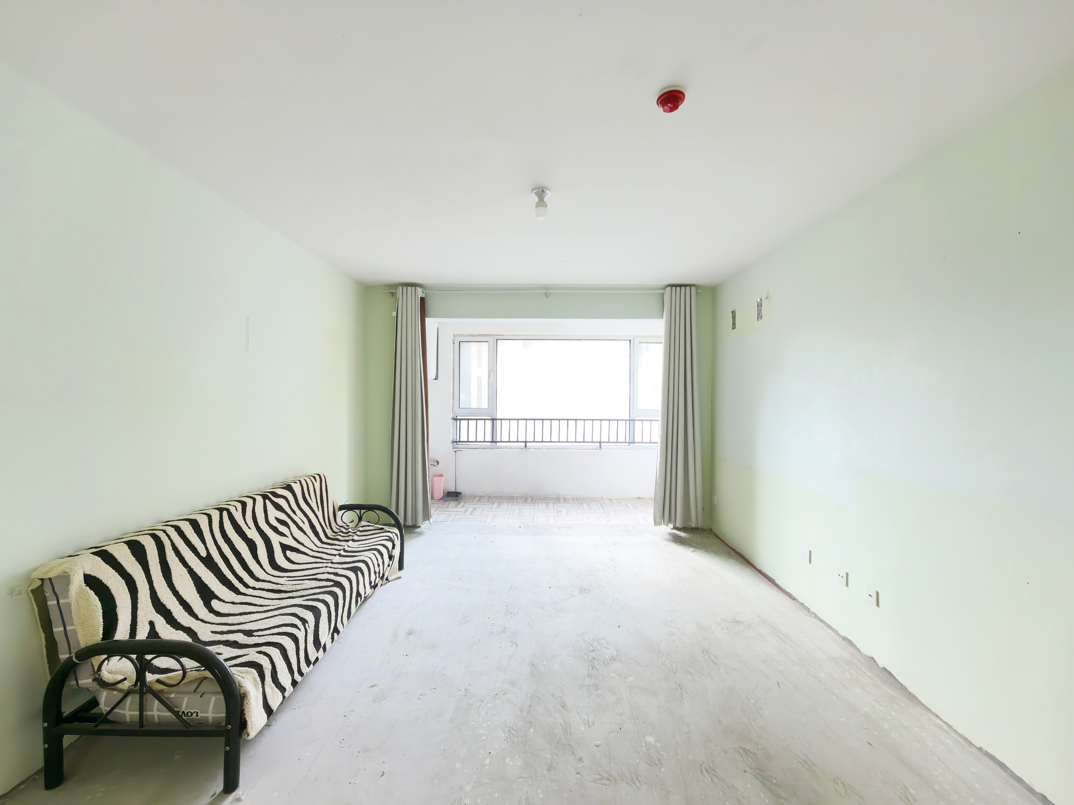  海信贤文世家 南北