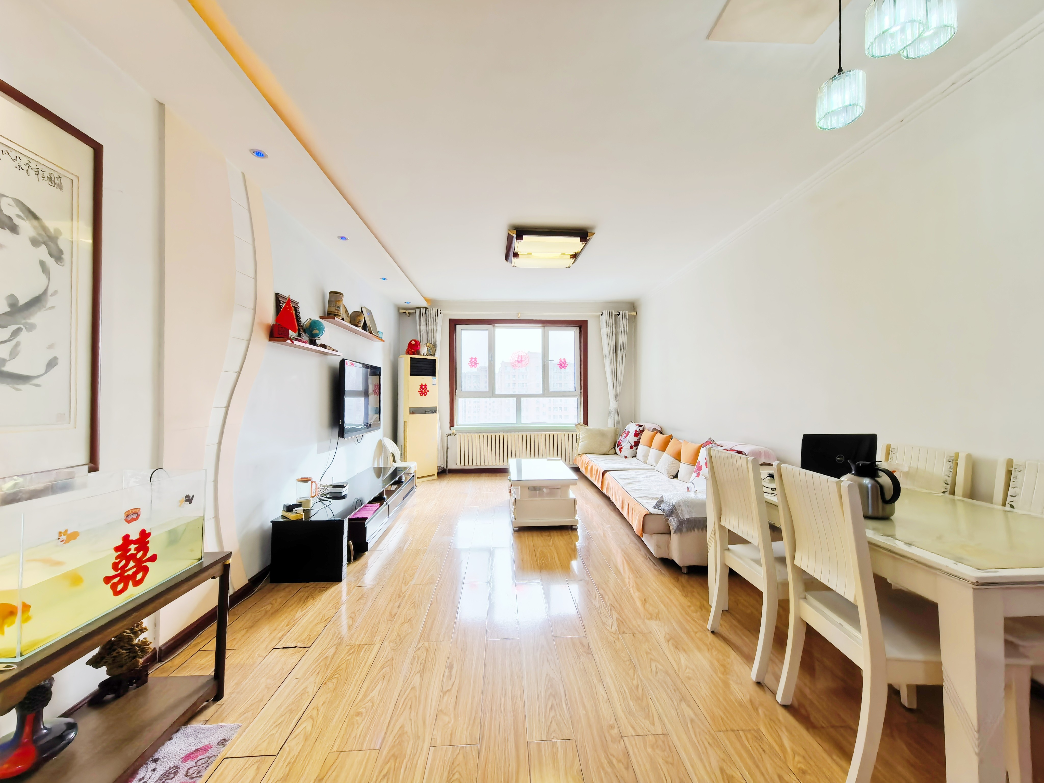  泉景天沅鸿园 南北