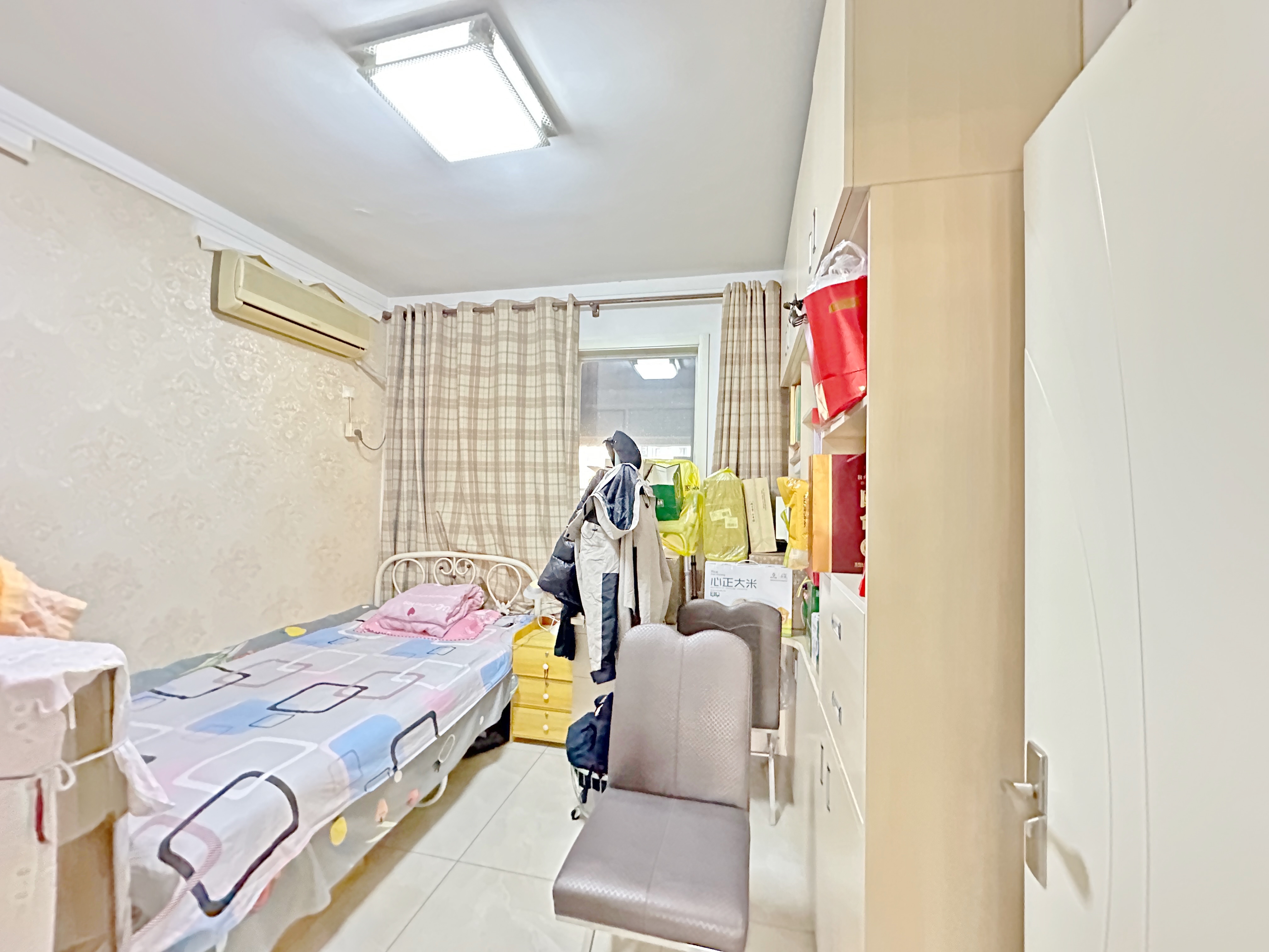 绿地新里卢浮公馆