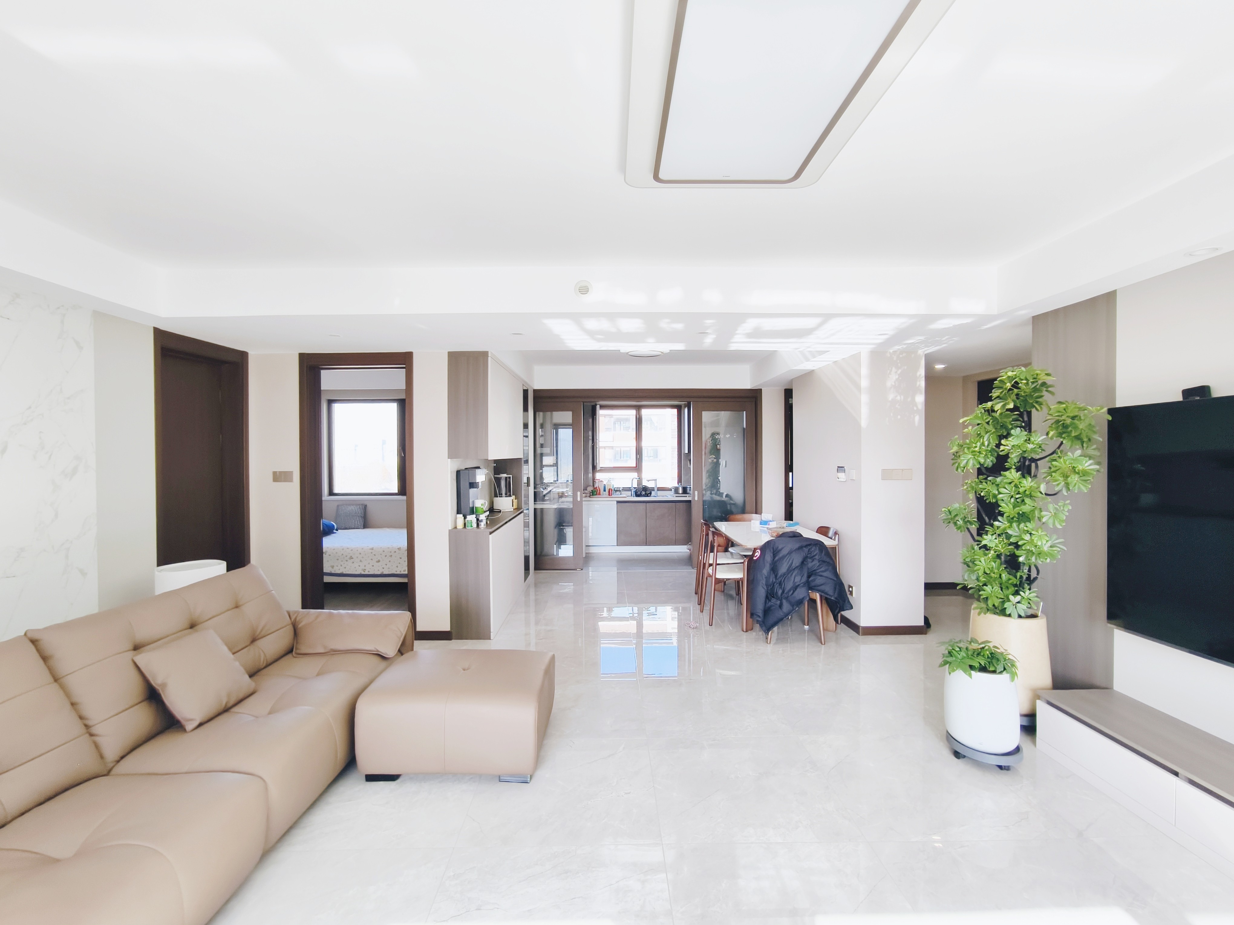  雪山万科城 南北