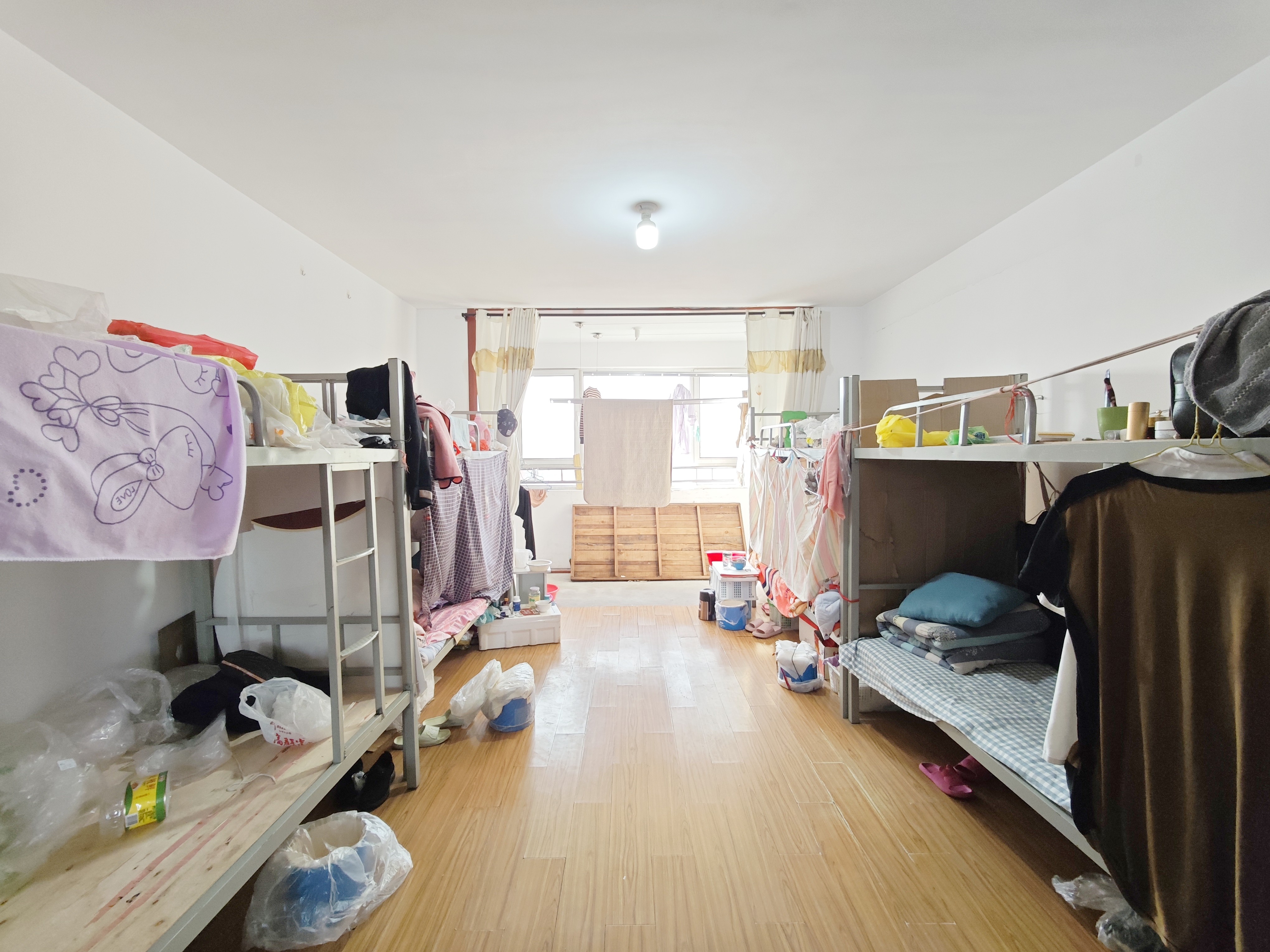  东城逸家逸士园 南北