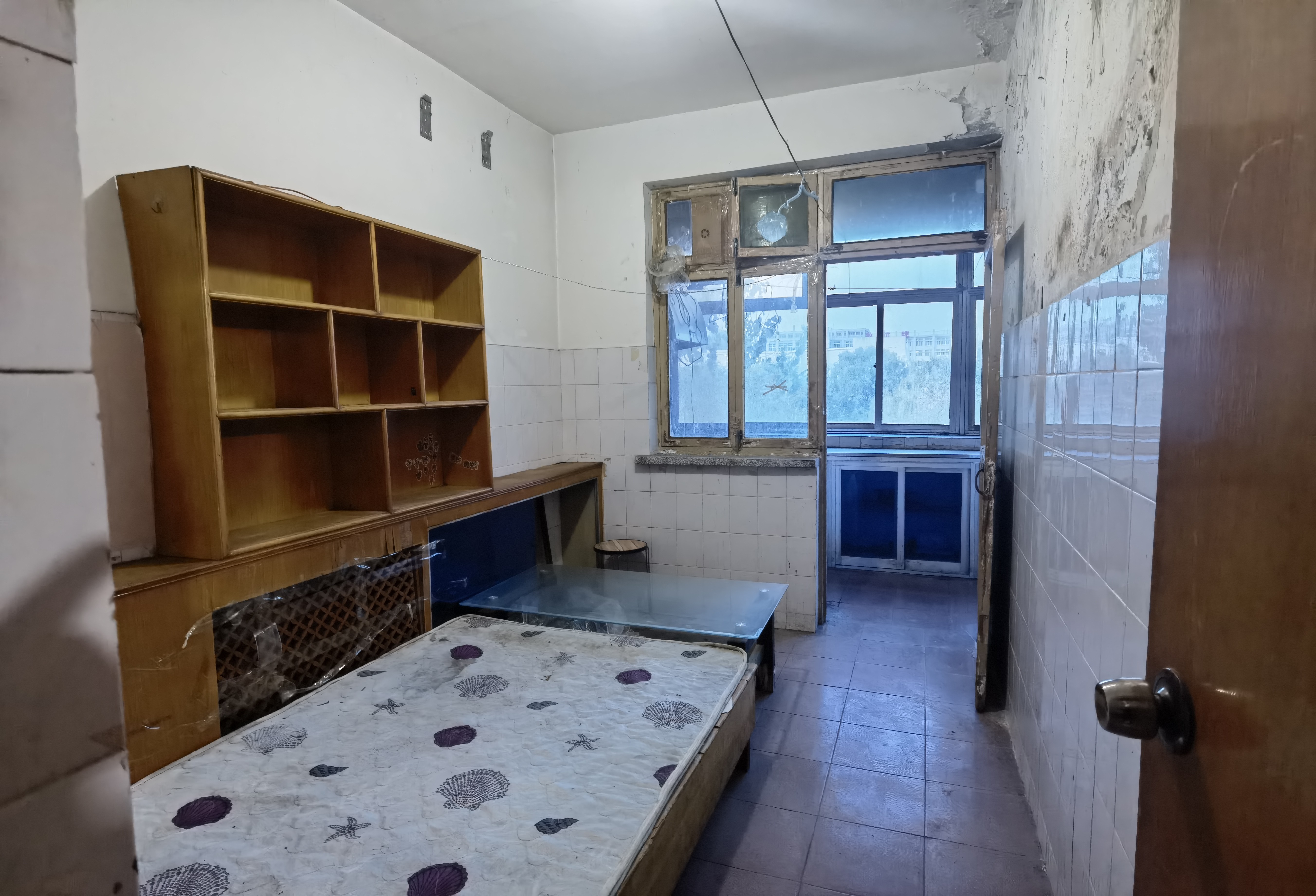 华艺美术职工宿舍