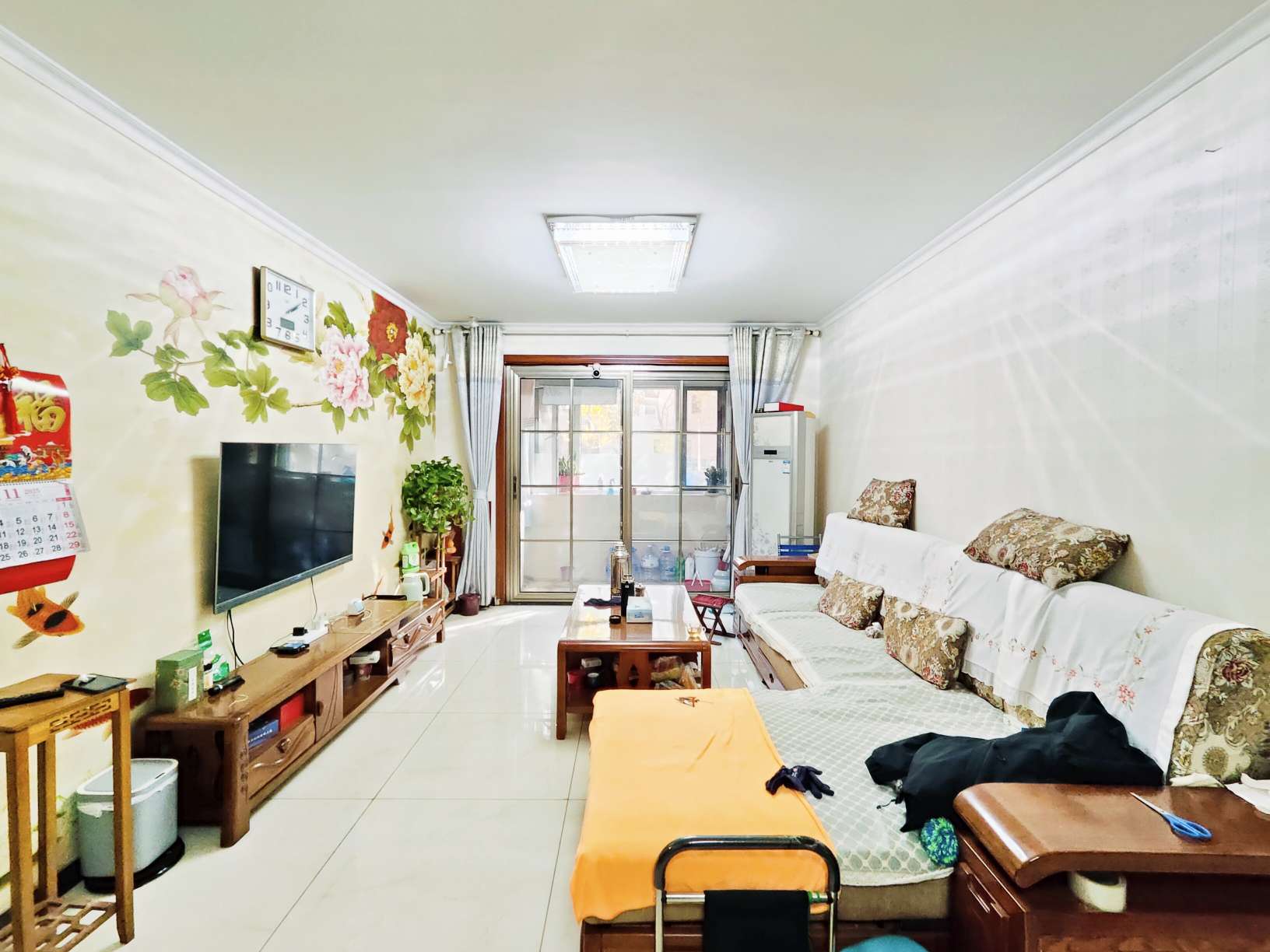  鑫苑鑫中心 南北