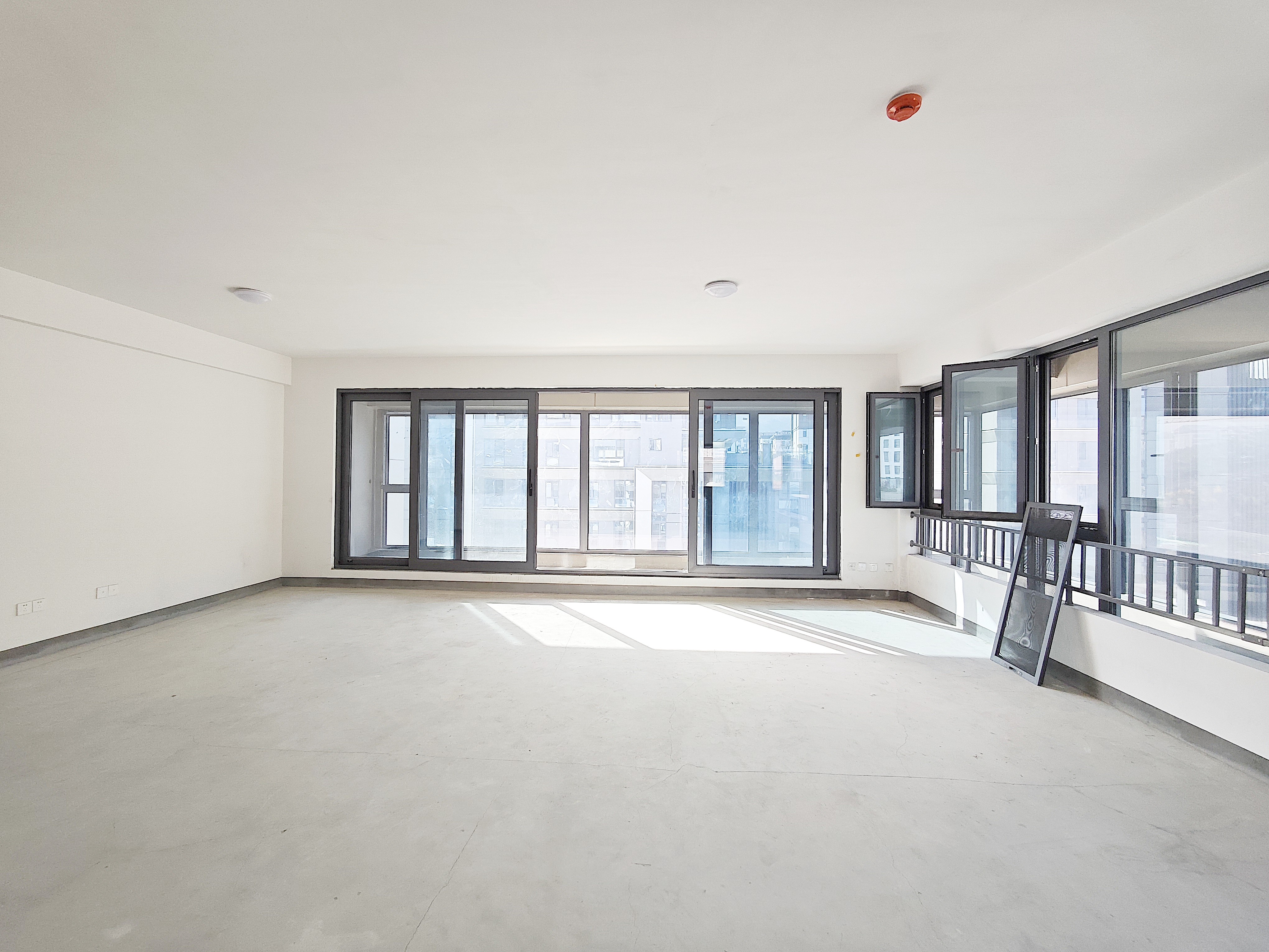  金科琼华九璋住宅 南北