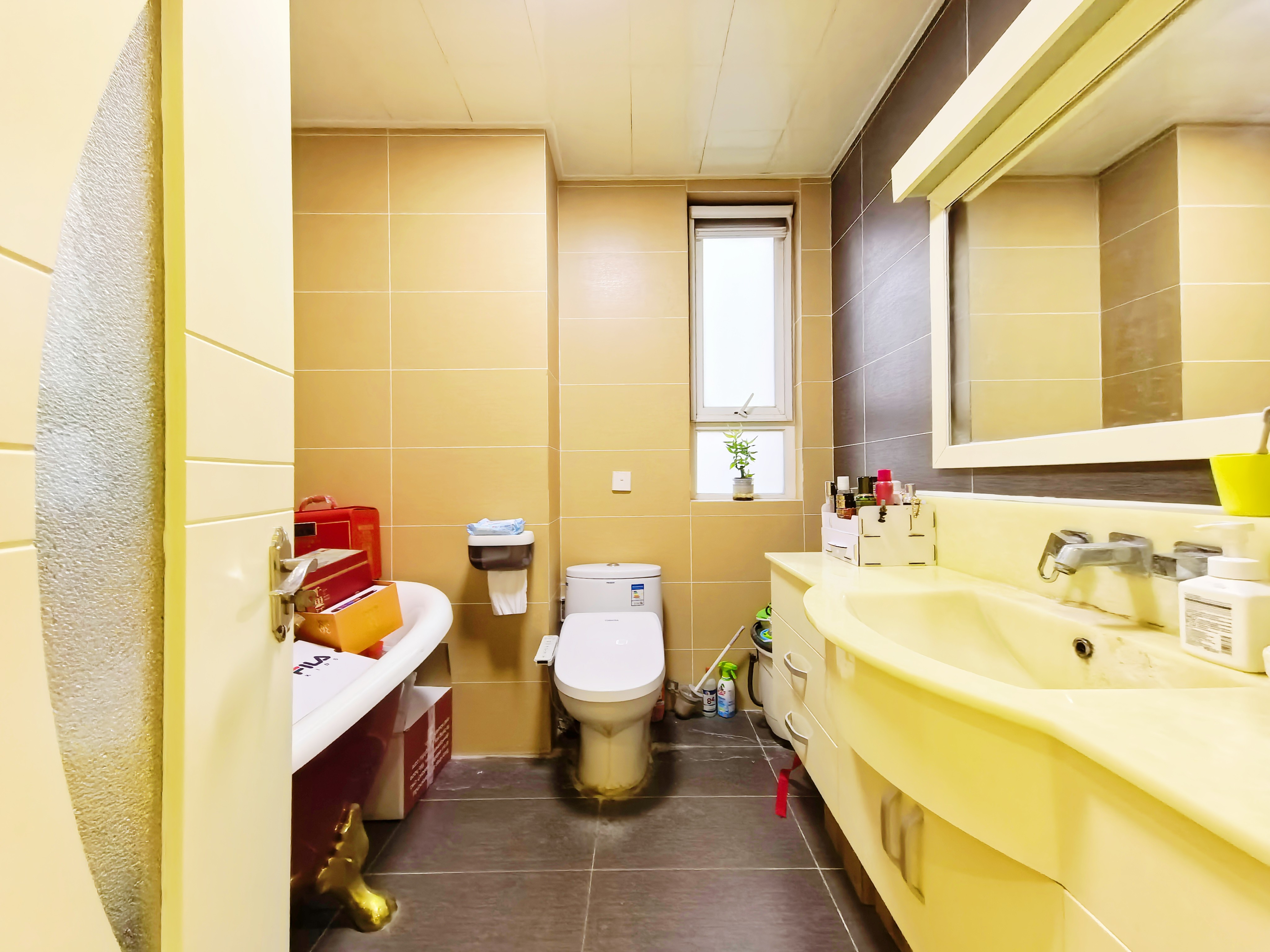 绿地新里卢浮公馆