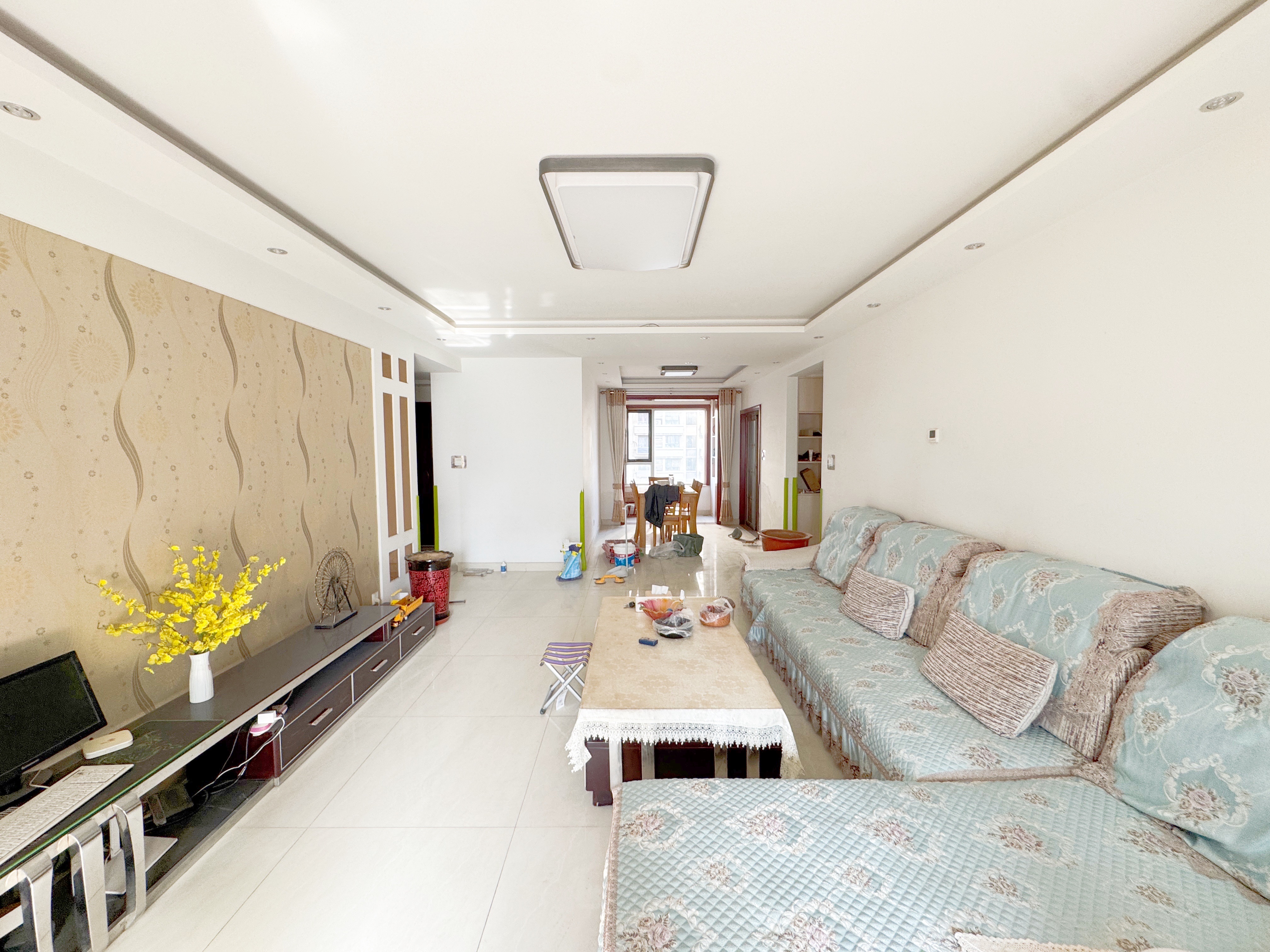 绿地新里梵尔赛公馆