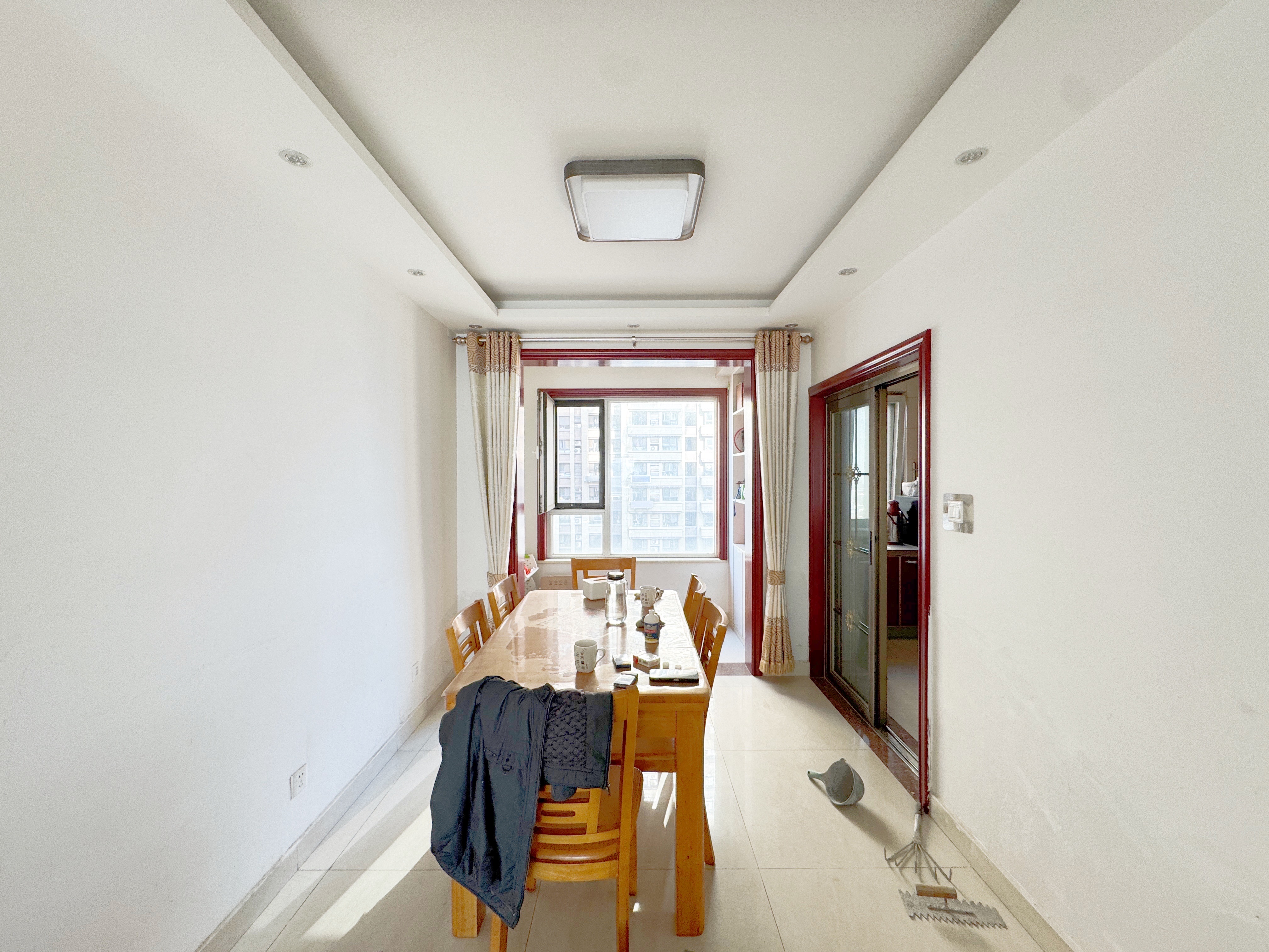 绿地新里梵尔赛公馆