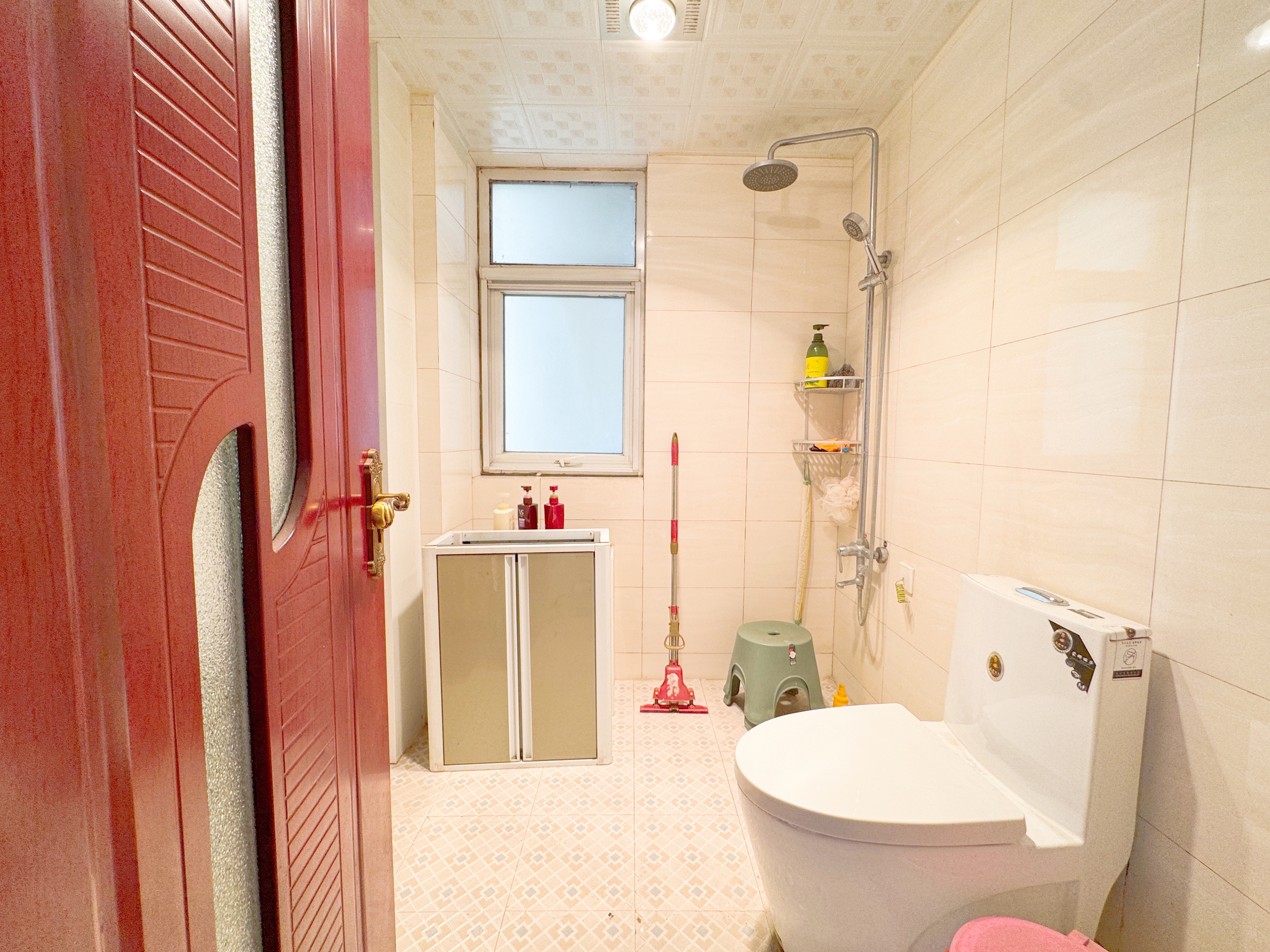 绿地新里梵尔赛公馆