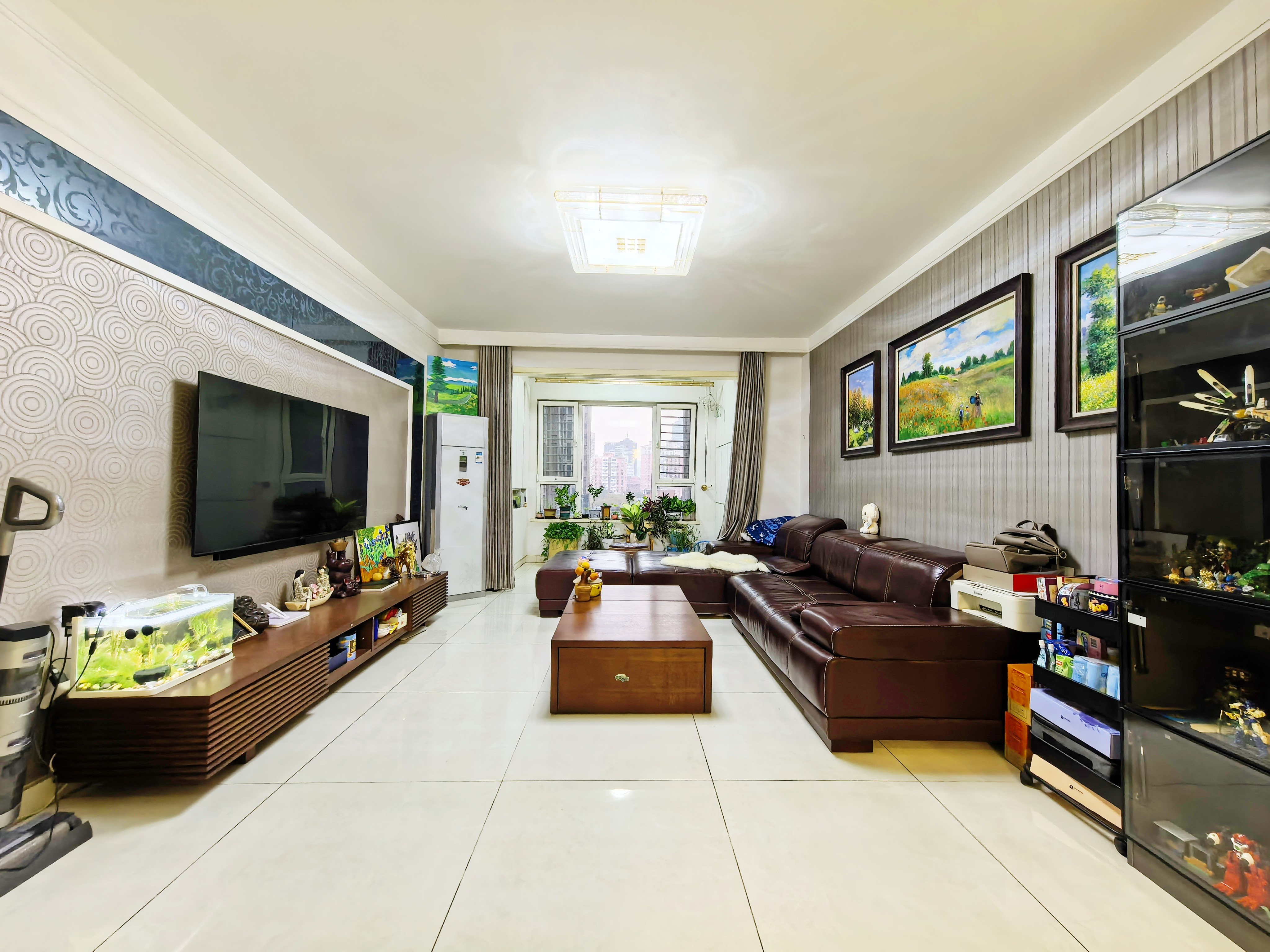 绿地新里卢浮公馆