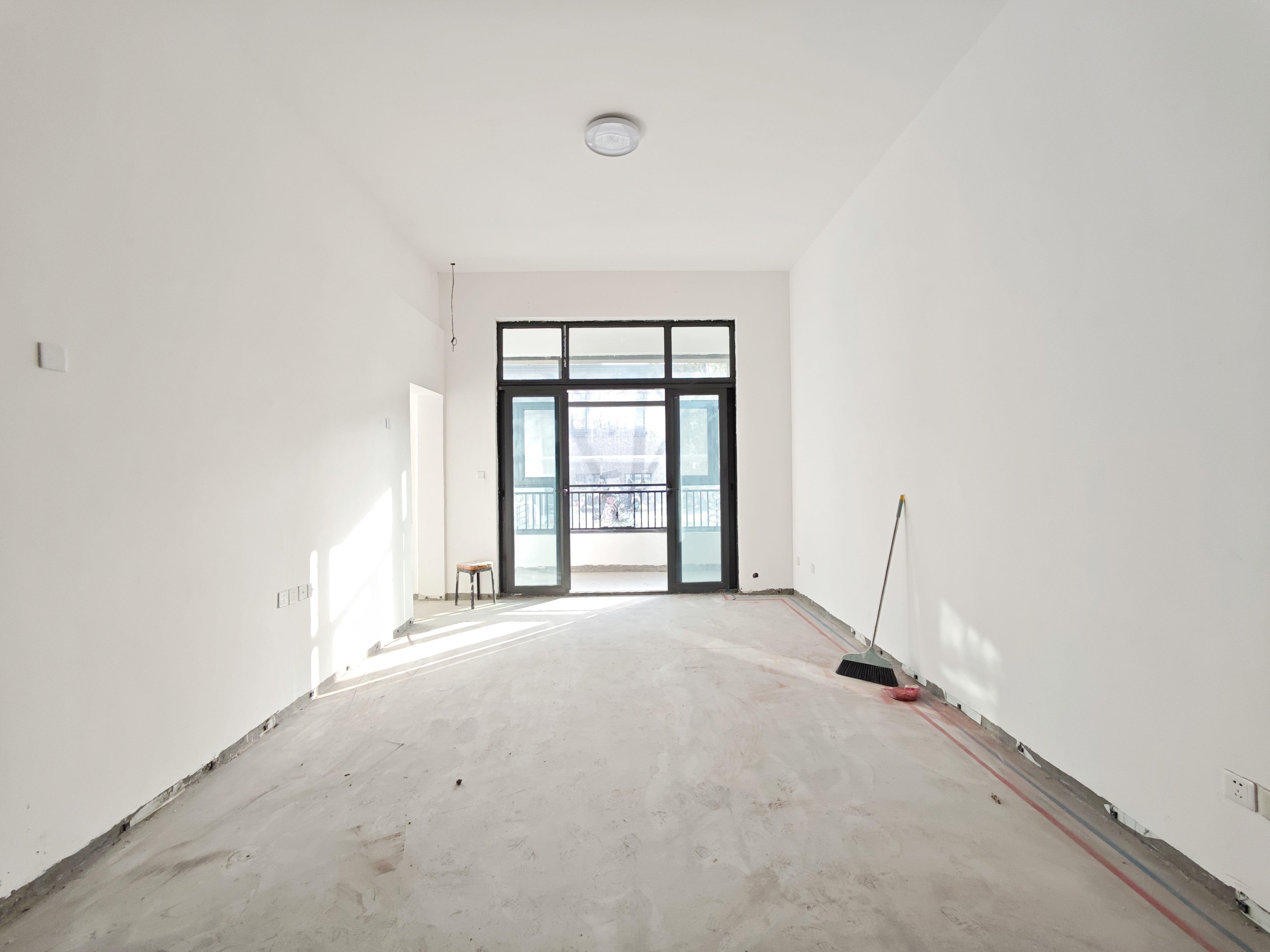  恒大翡翠华庭 南北