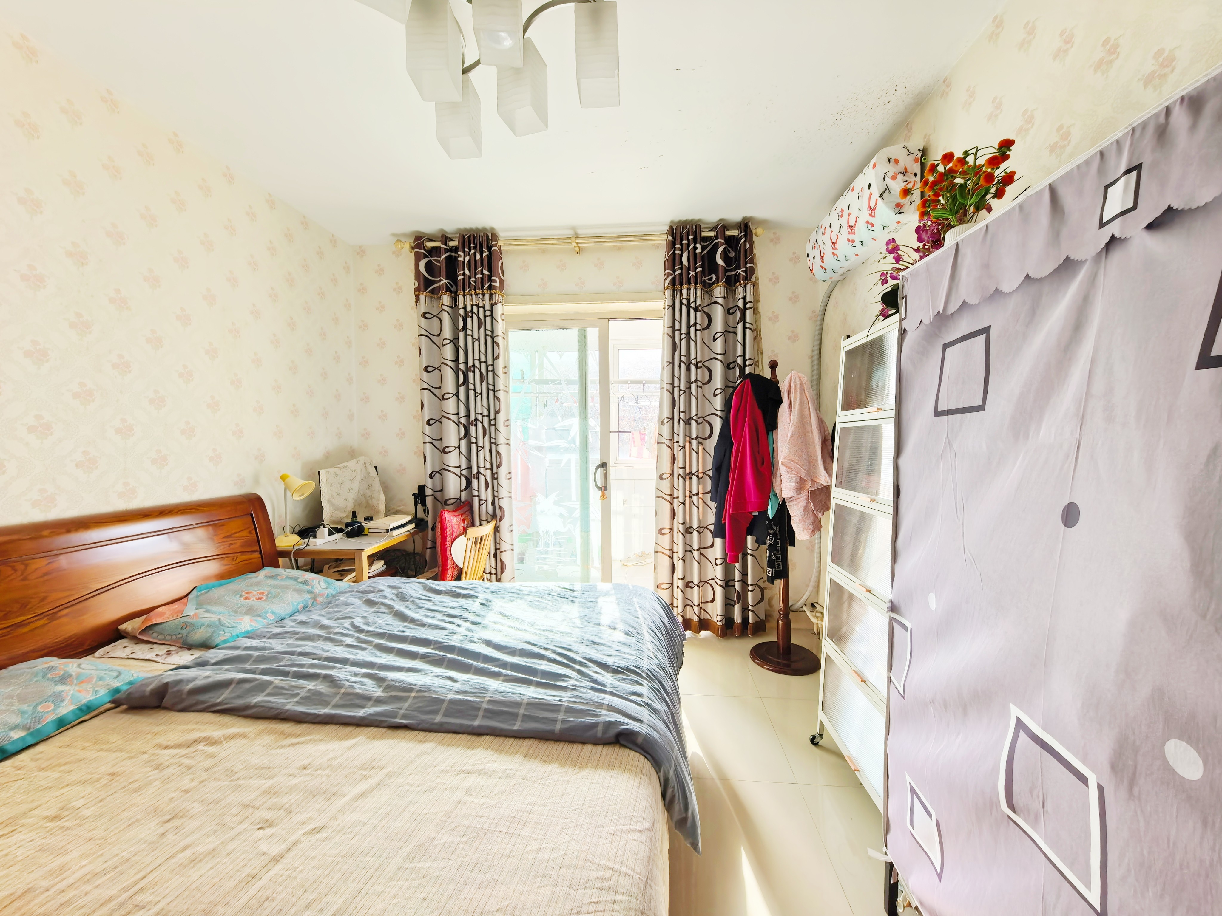 卧龙花园龙和苑