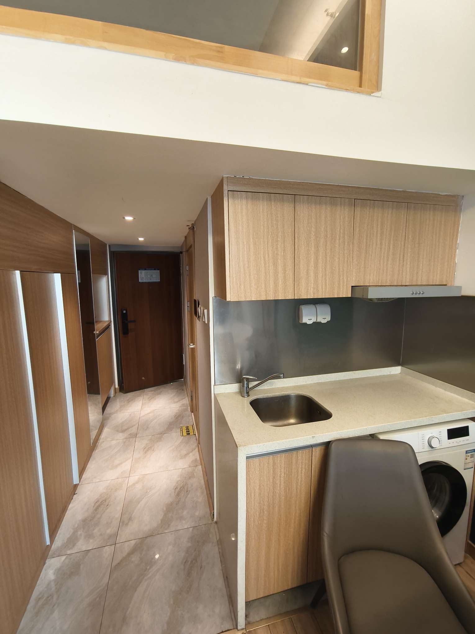 万科大都会万公馆