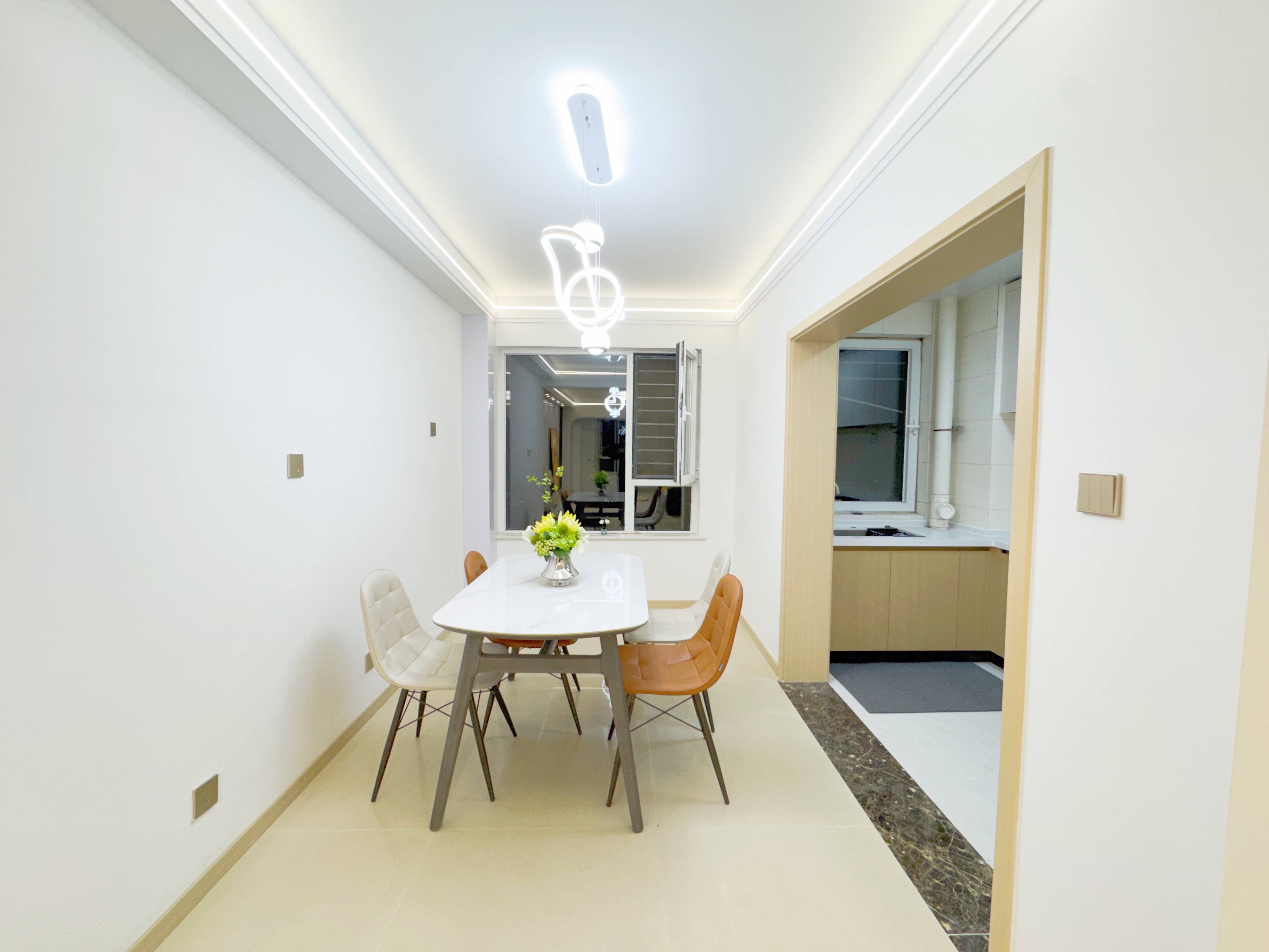 绿地新里梵尔赛公馆