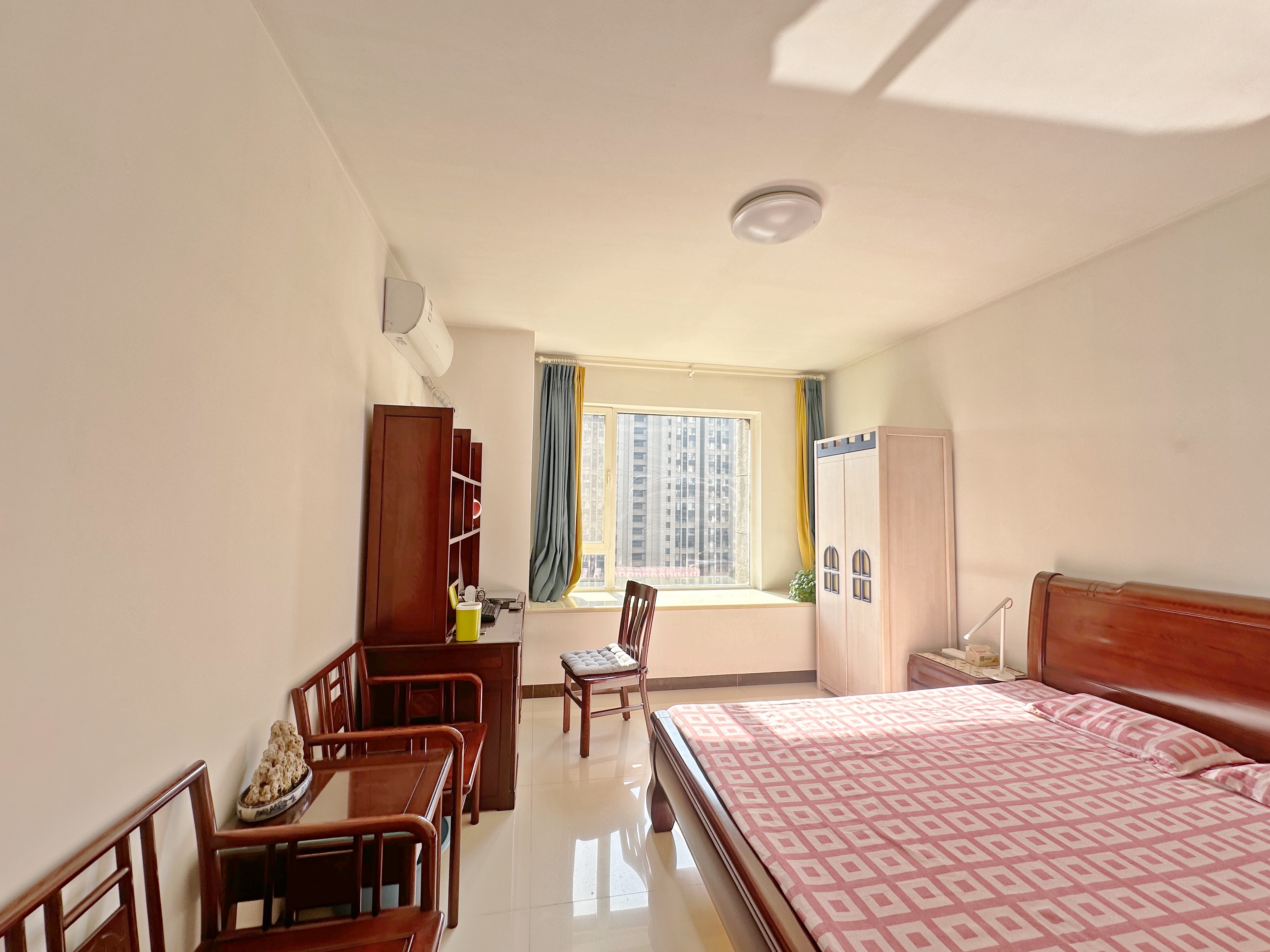 绿地新里卢浮公馆