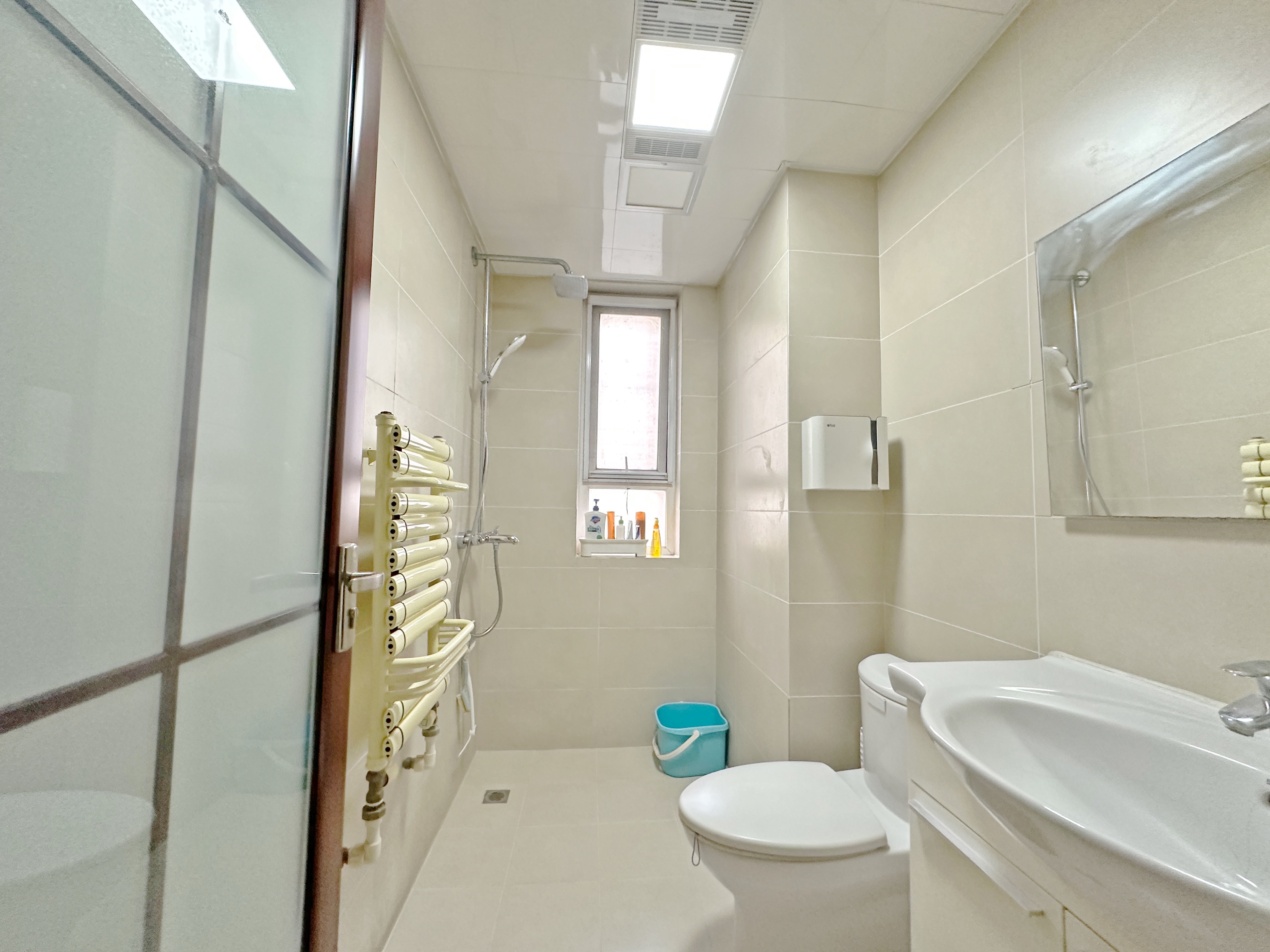 绿地新里卢浮公馆