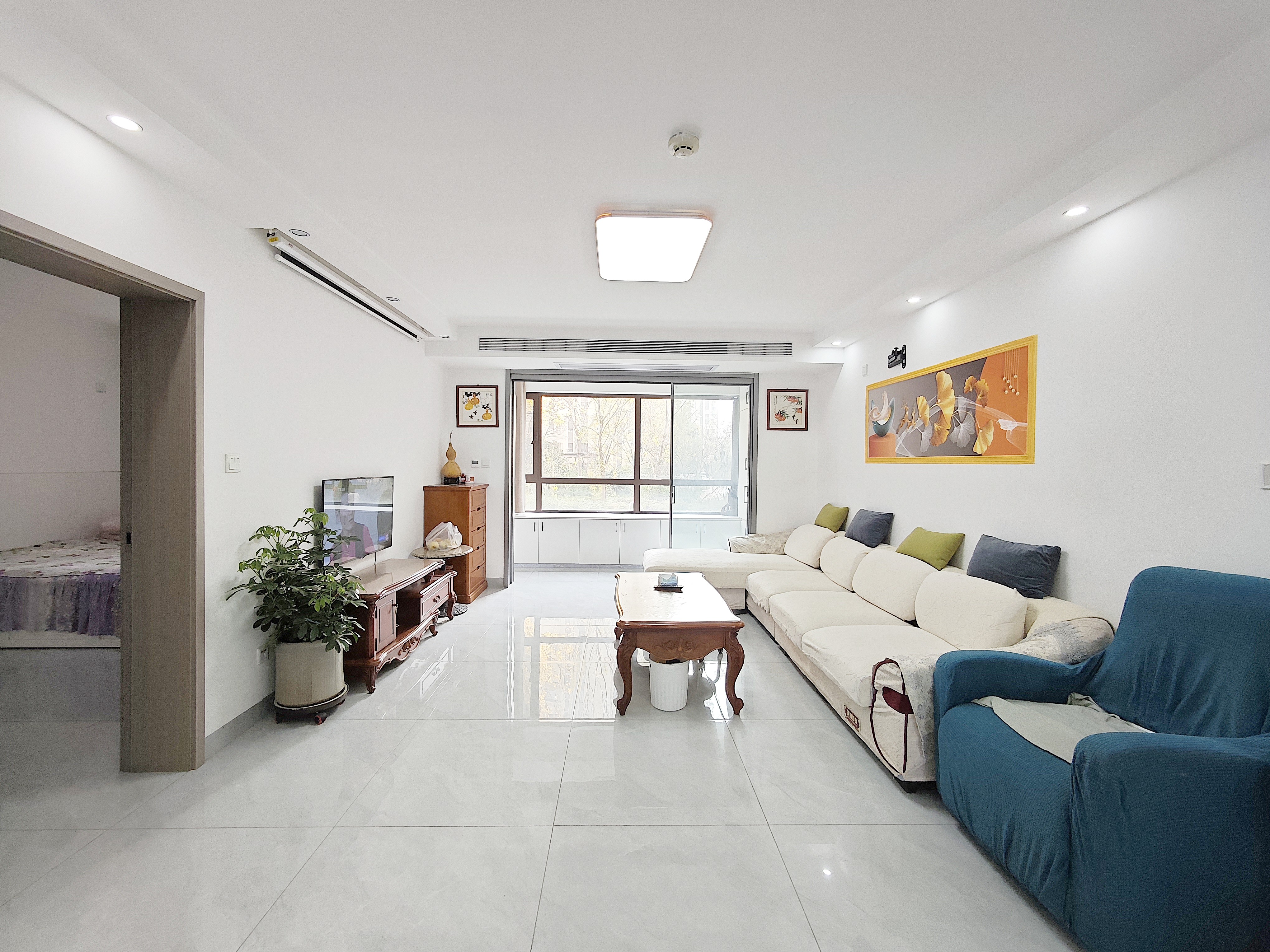 旭辉银盛泰金域蓝山