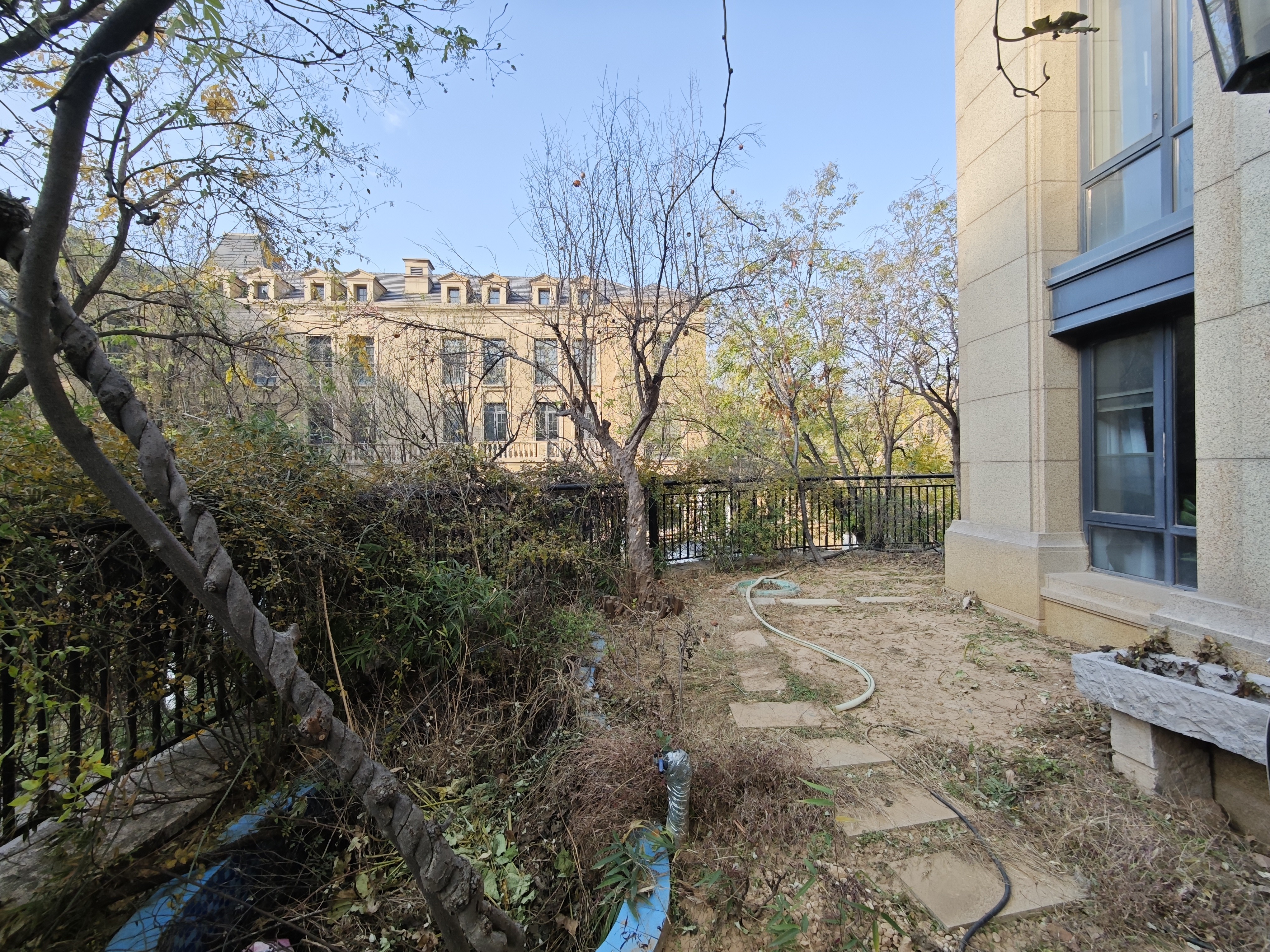 海尔绿城全运村锦兰园