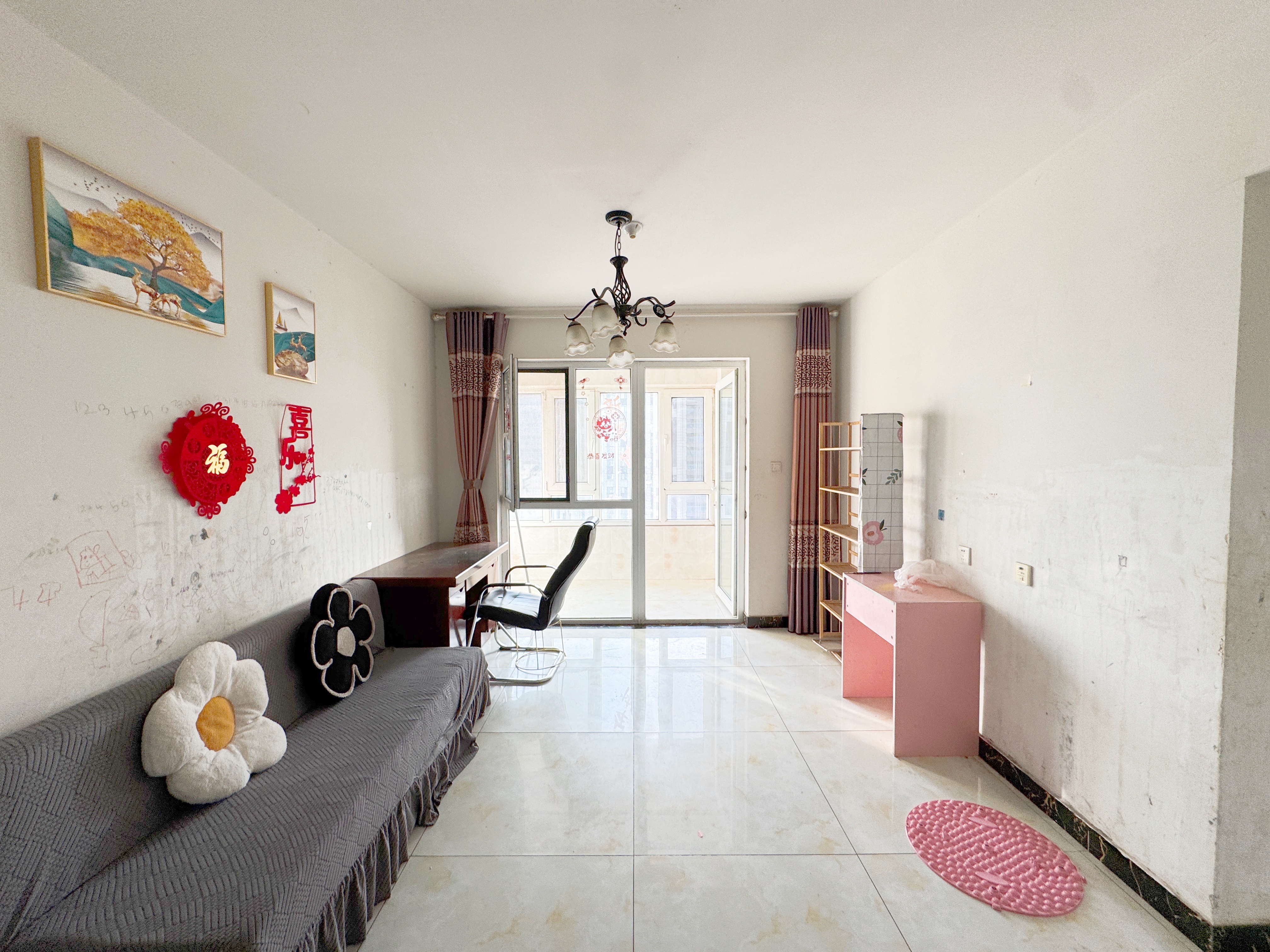  荣盛花语馨苑 南北