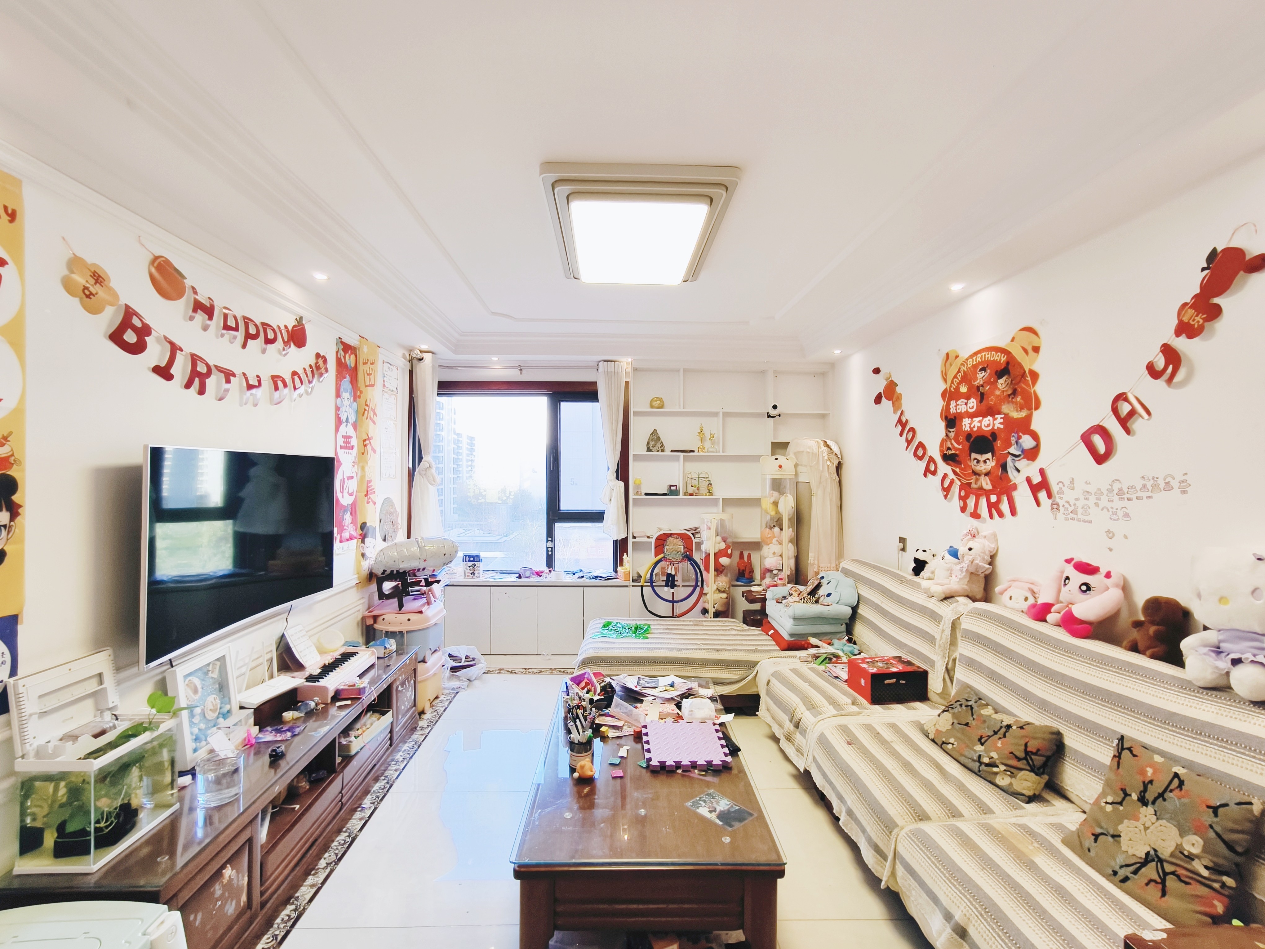  中建新悦城 南北