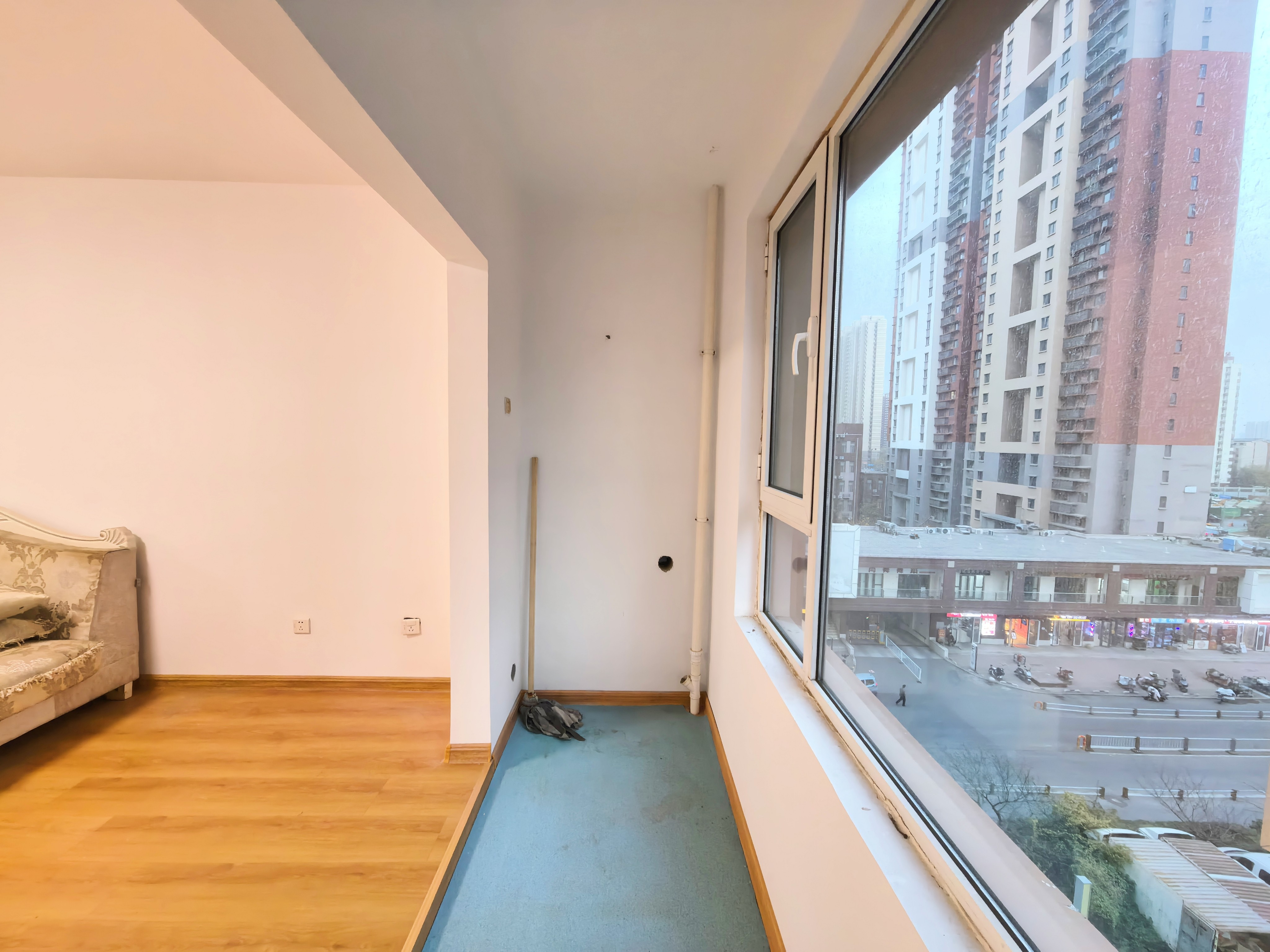 天鸿万象新天理想郡