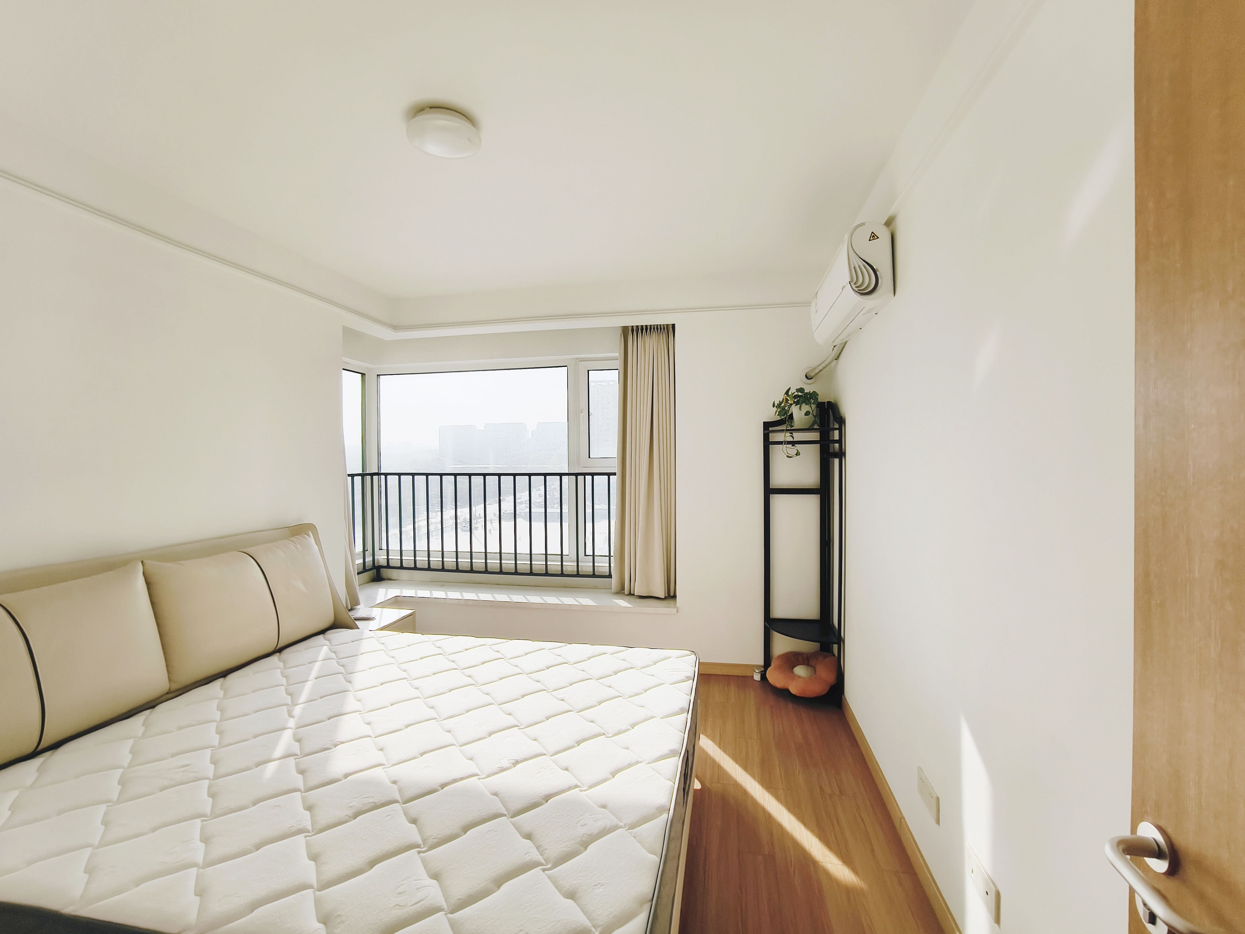 万科龙湖城市之光