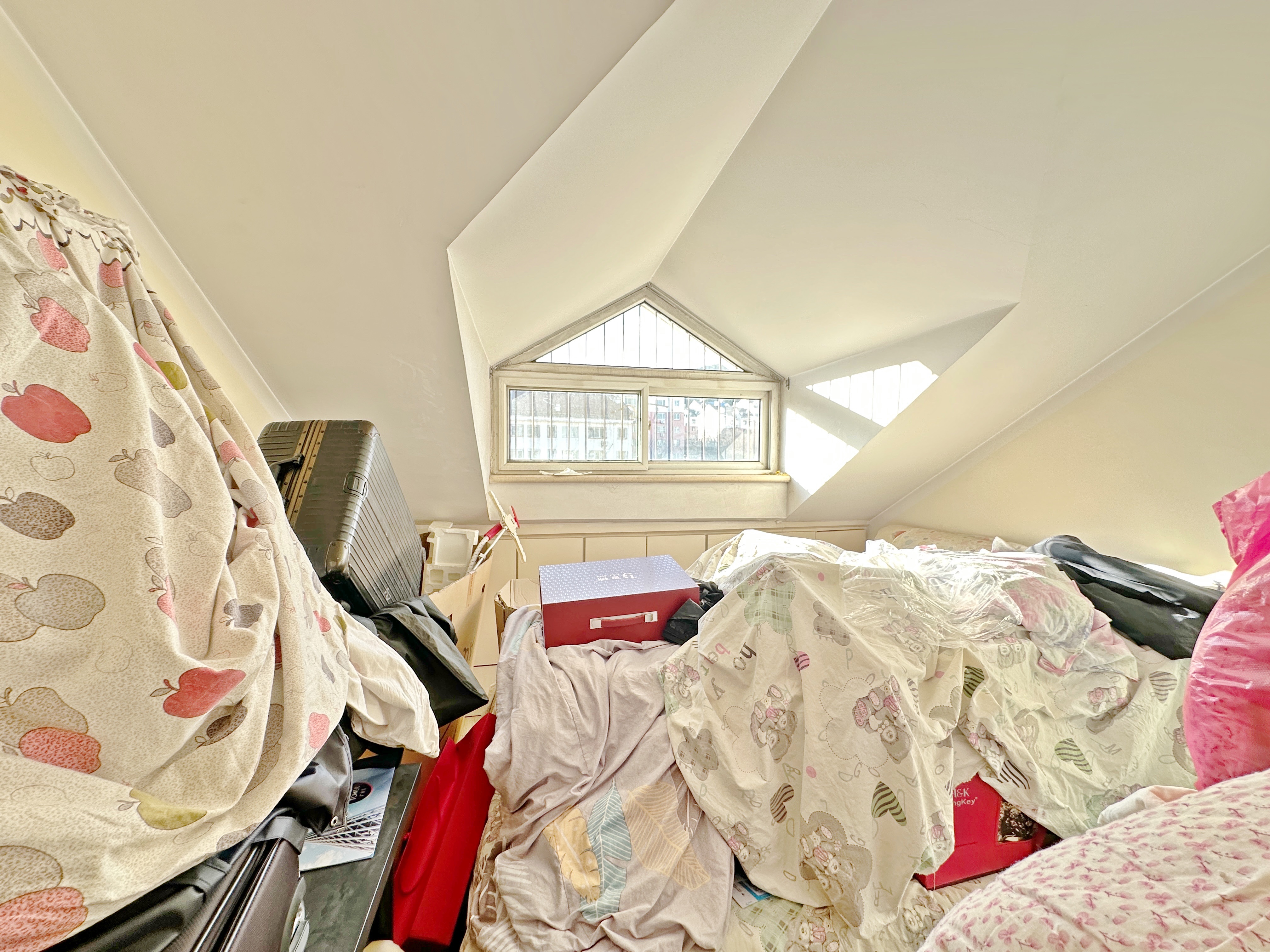 卧龙花园龙盛苑