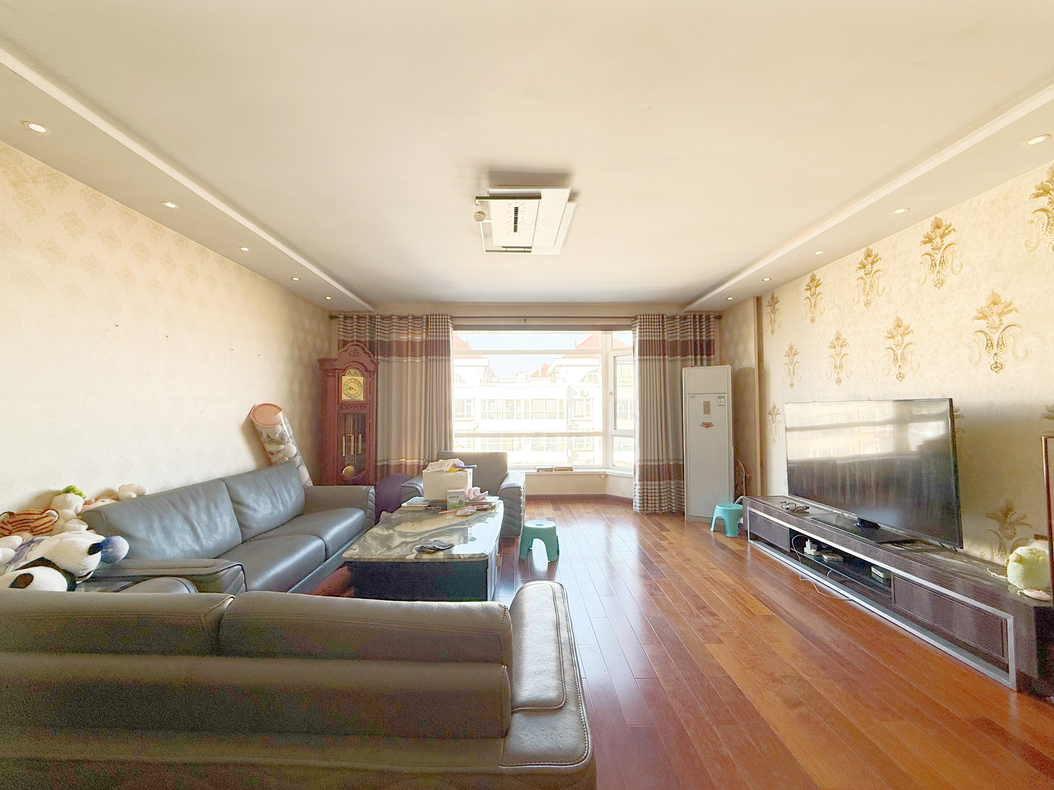  龙力天润苑 南北