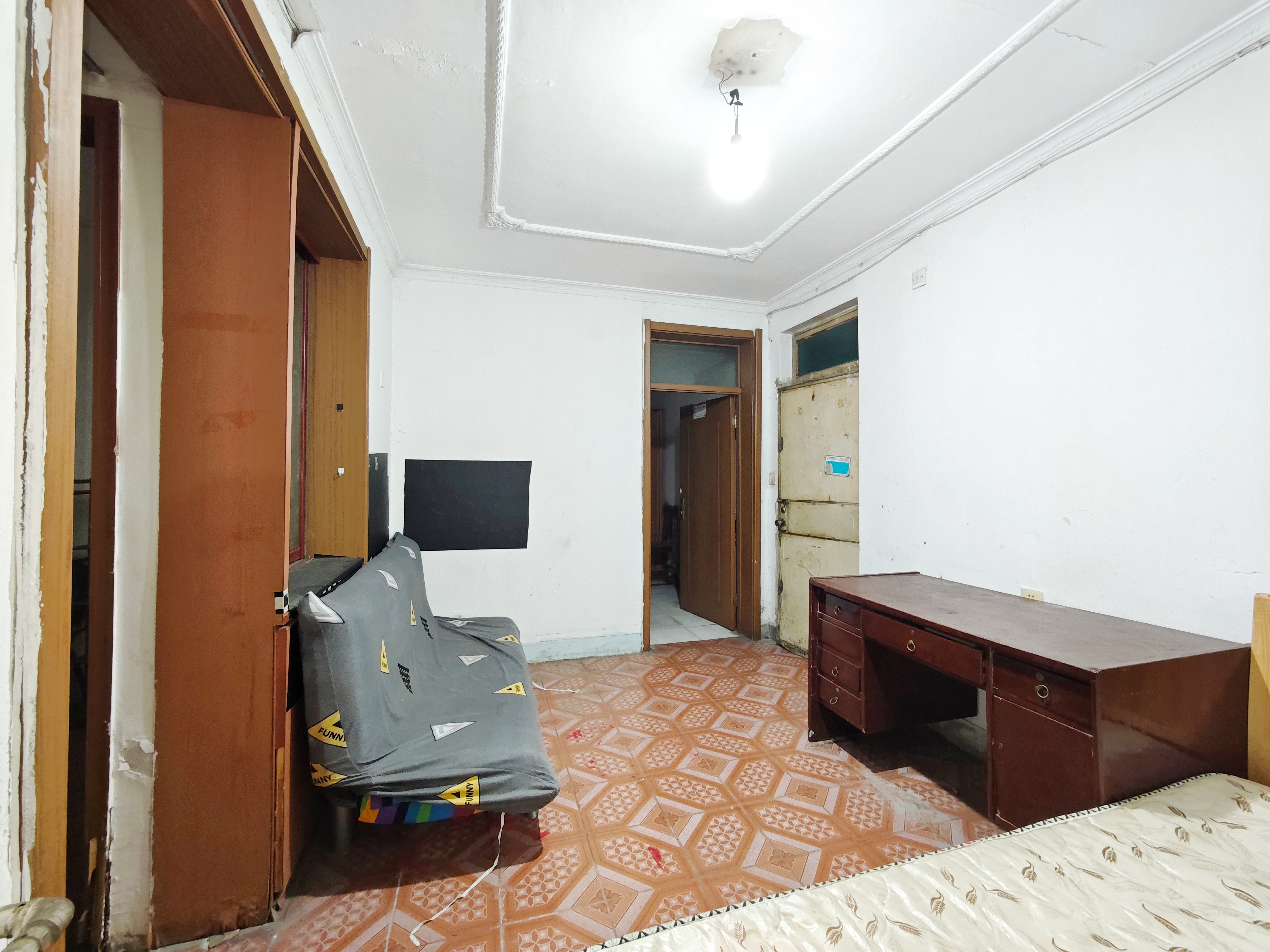  老屯铁路小区 南北