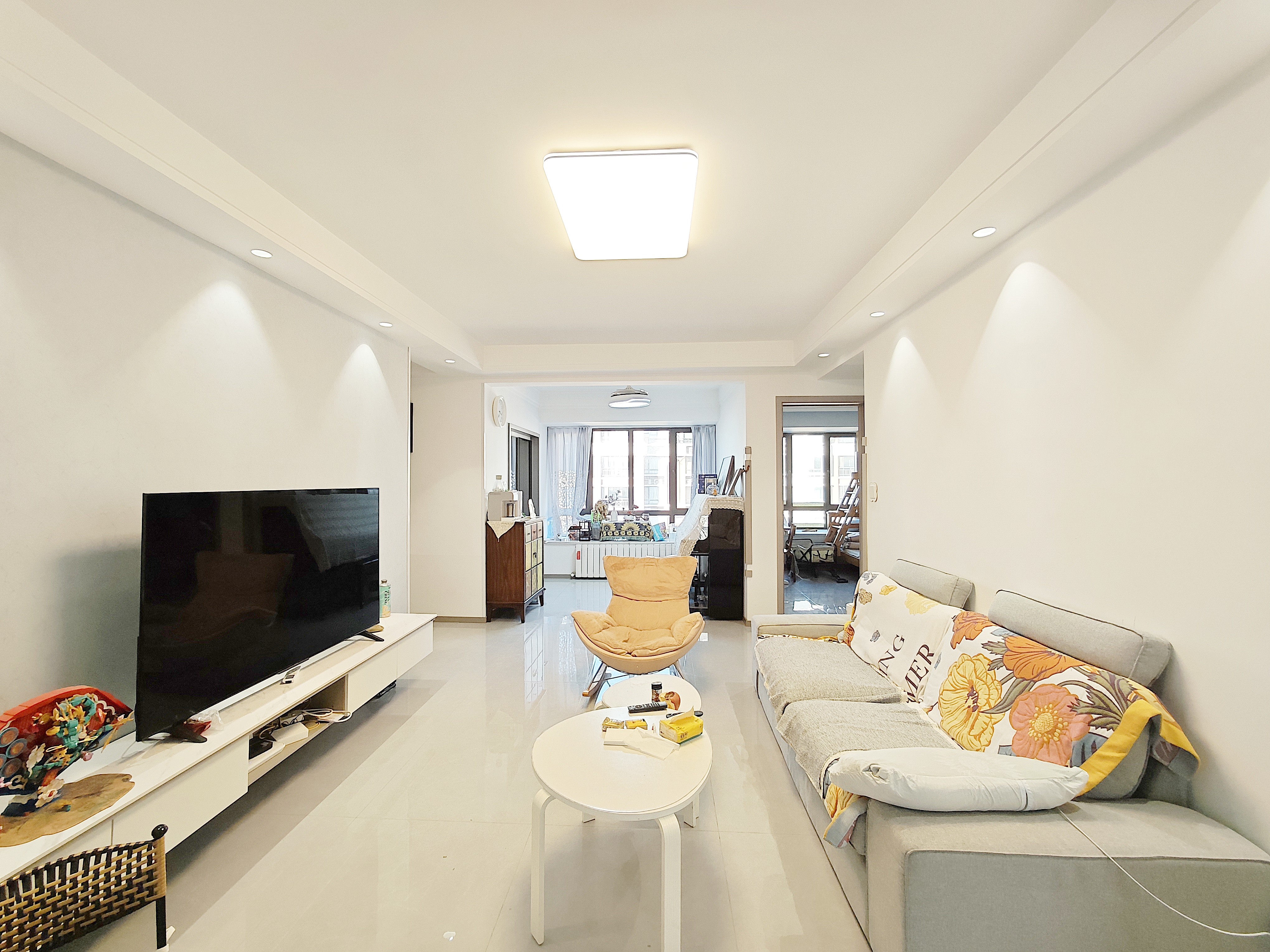  名士豪庭一区 南北