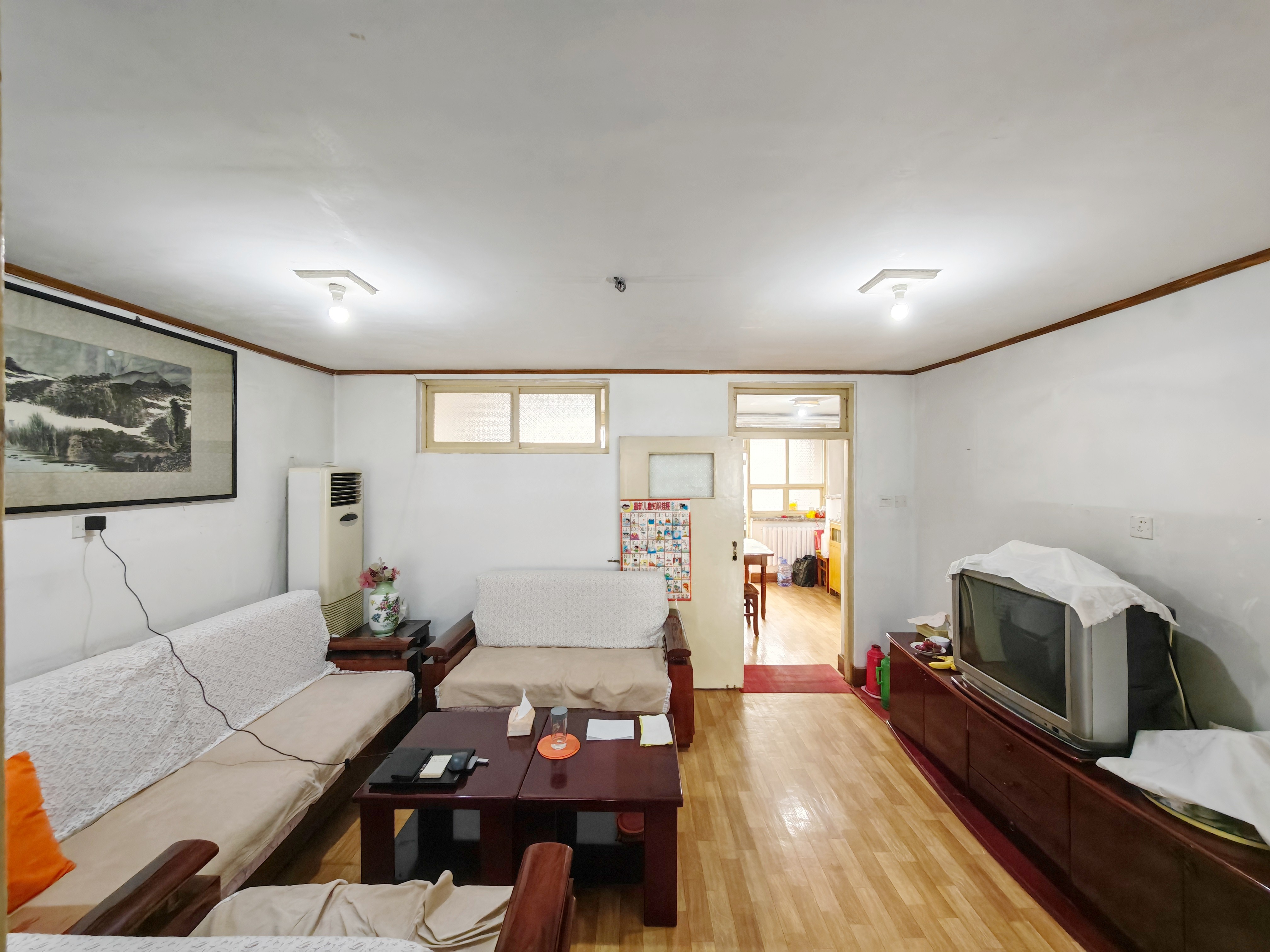  山东建筑工程学院第五宿舍 南北