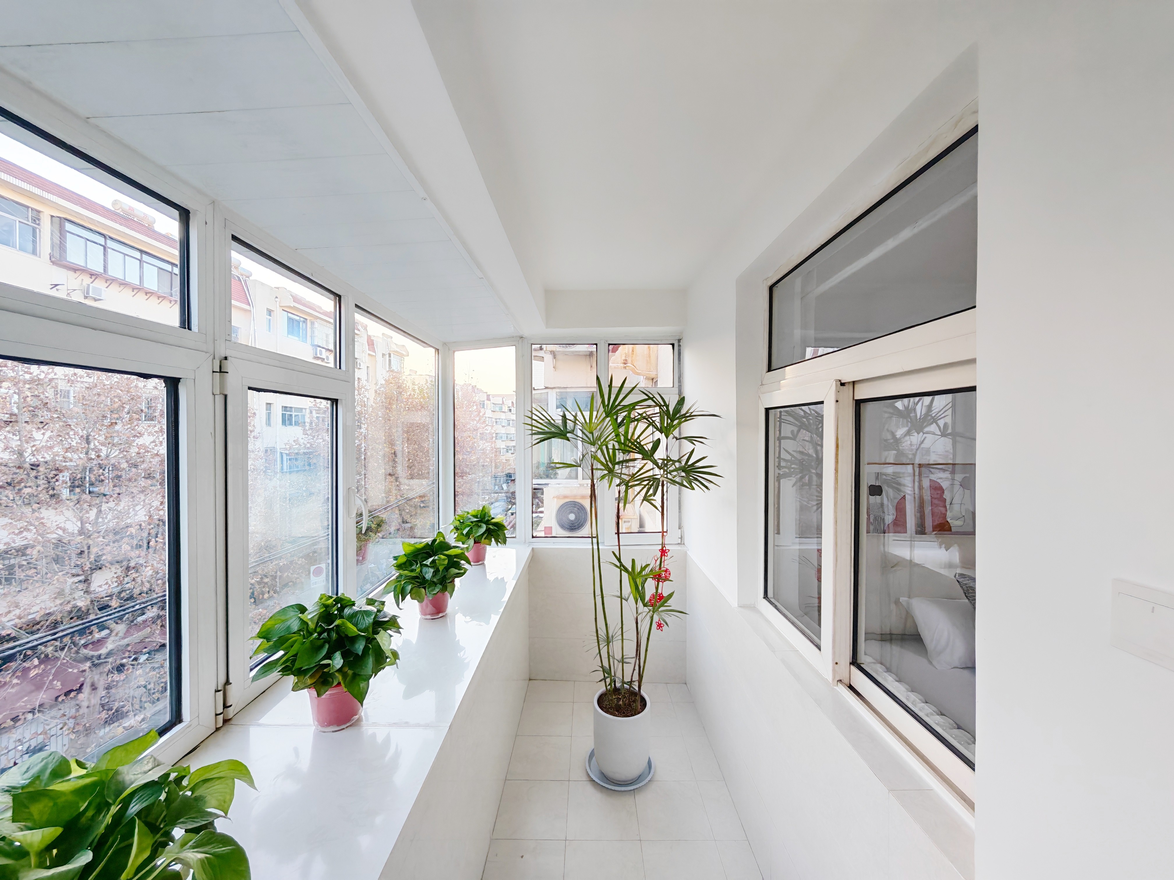 洪家楼南路13号